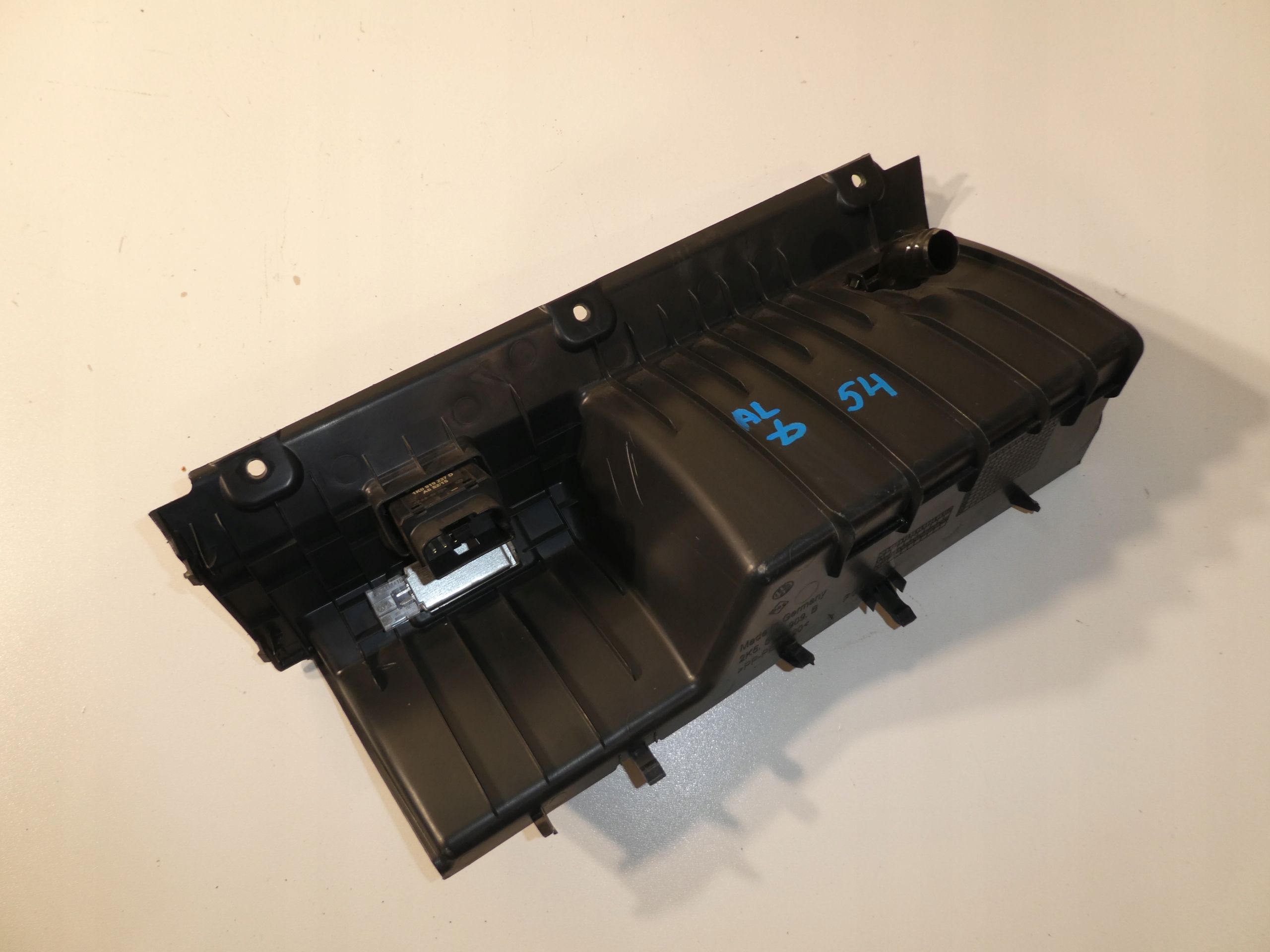 VW CADDY LIFT IV passenger compartment plato 2K5858909B