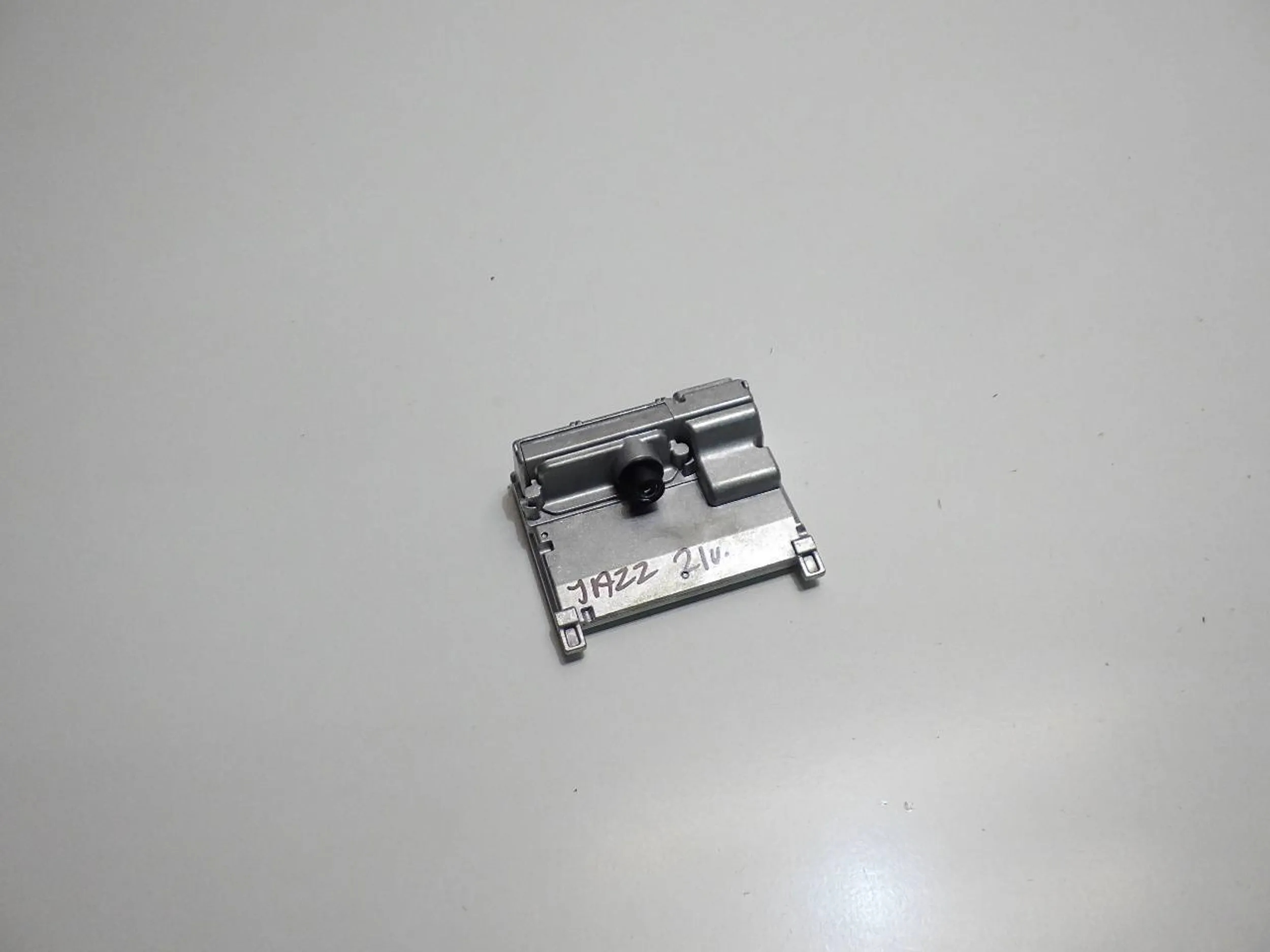 Honda JAZZ V 2021 ассистент полосы движения