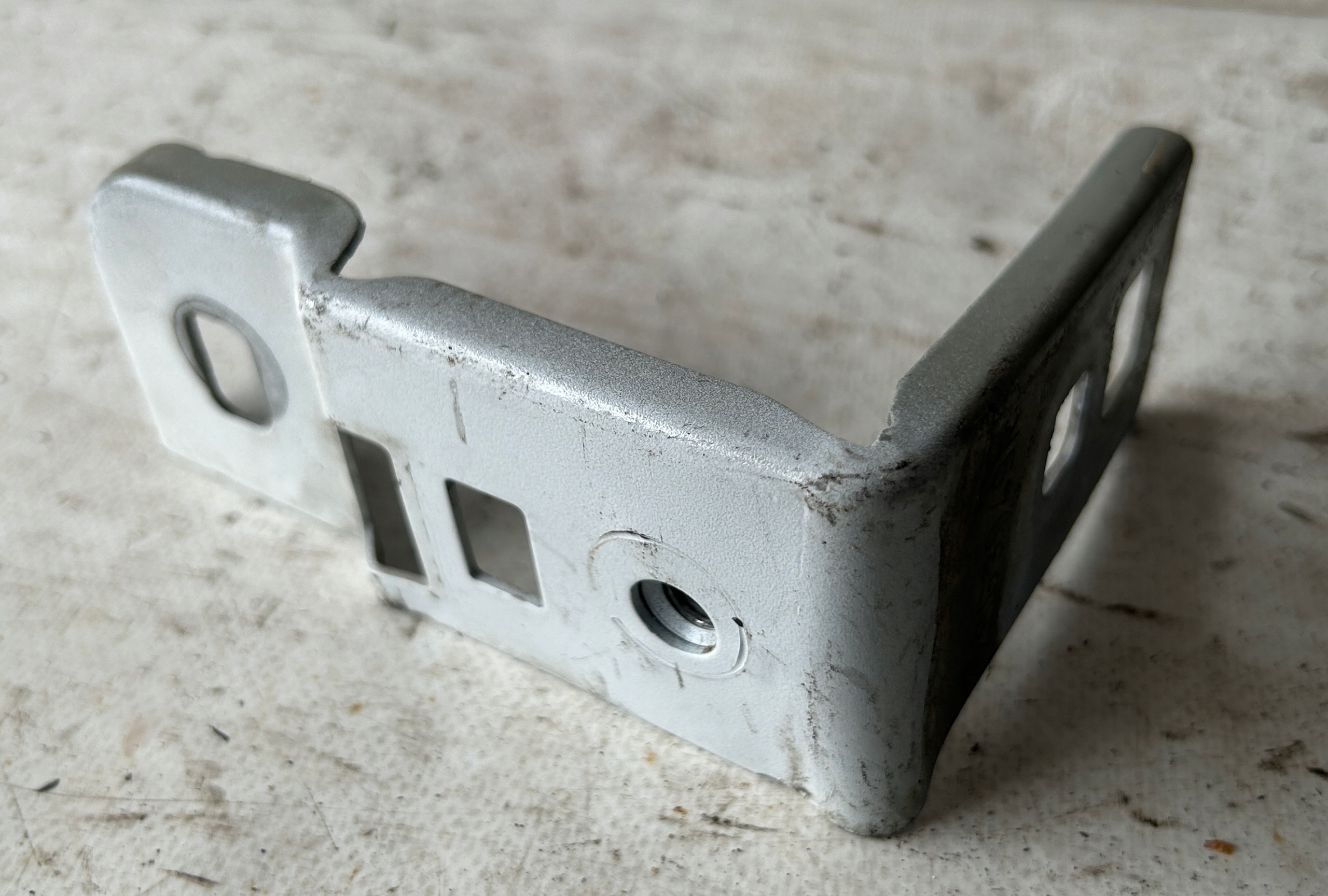 console bracket RENAULT MASTER III 28G3949R