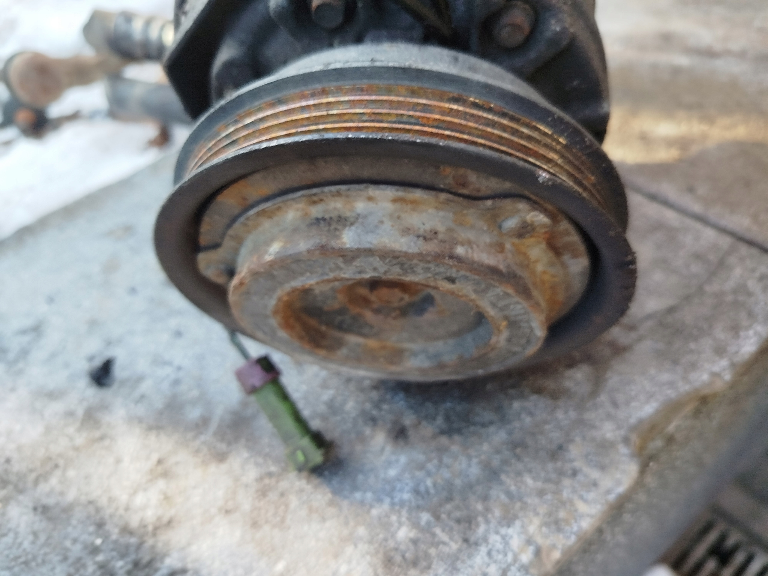 Компрессор кондиционера 8D0260808 Audi A4 B5 1.9tdi