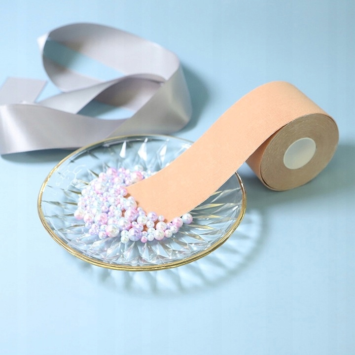 Taśma PUSH UP NIEWIDOCZNY BIUSTONOSZ Boob tape Taśma modelująca dekolt Marka bez marki