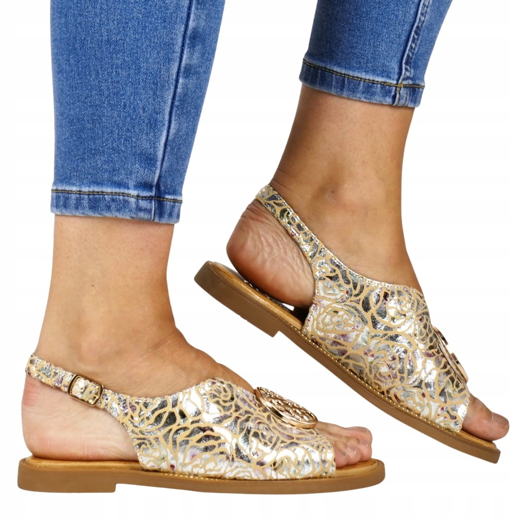 iButy Sandály Na Ploché Podrážce Zlaté Elegantní Vzory Ozdoba Ploché