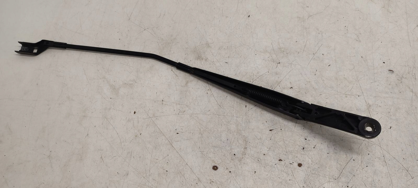 wiper arm right VW Golf V 1,6 8V MPI