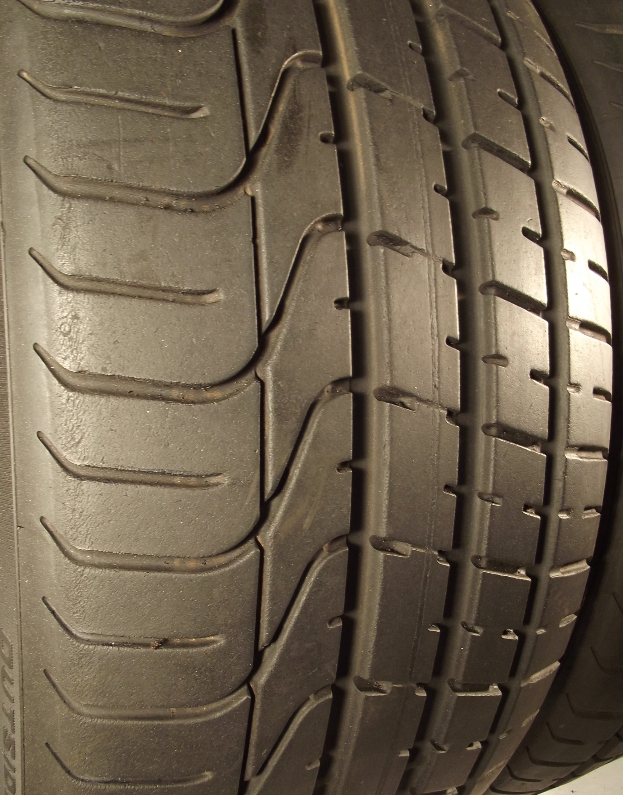 Opony lato 235 45R20 100W PIRELLI P Zero MO 6 5mm Model P Zero