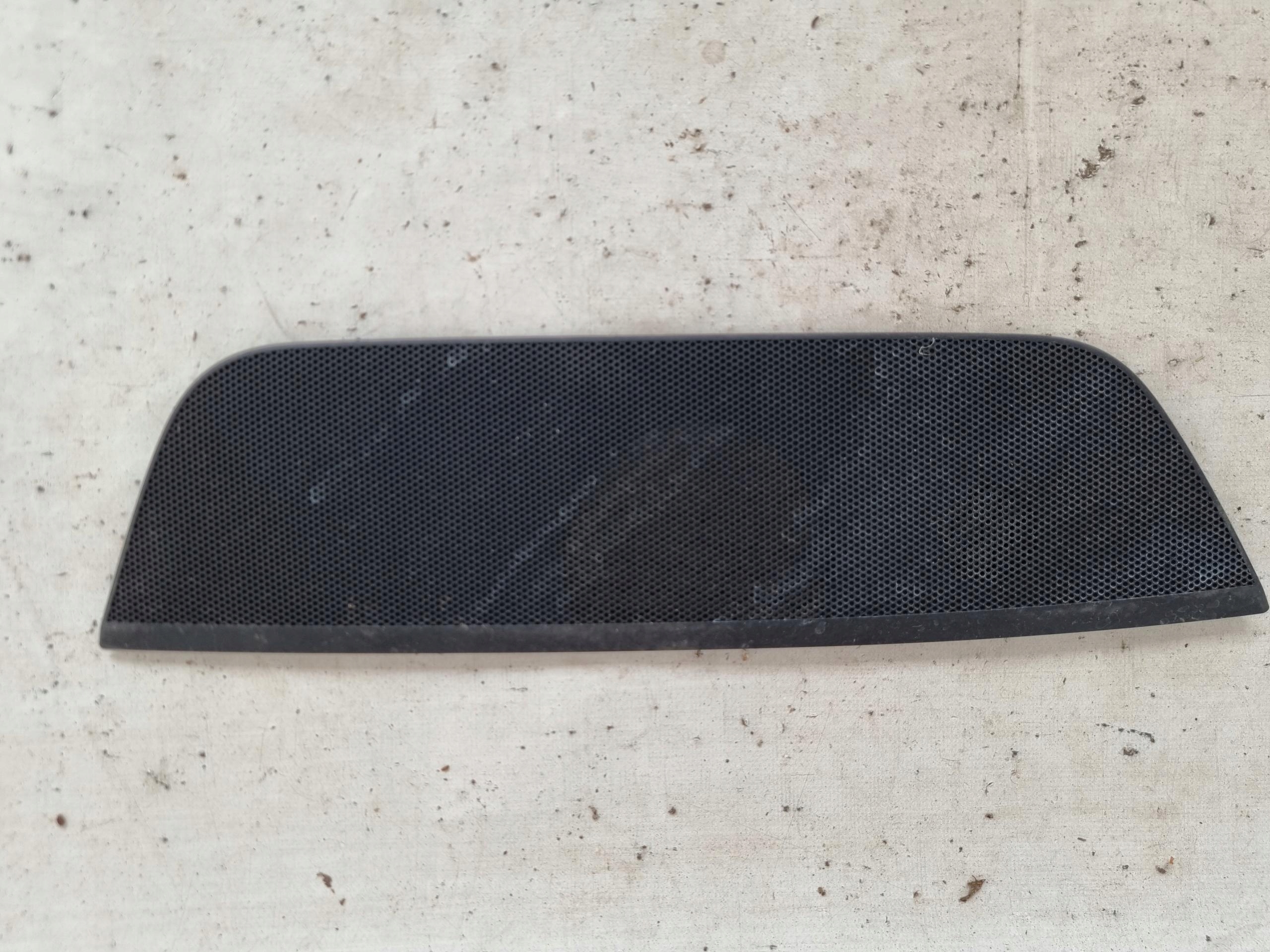 AUDI Q7 2015-> krytka repráku 4M1857367