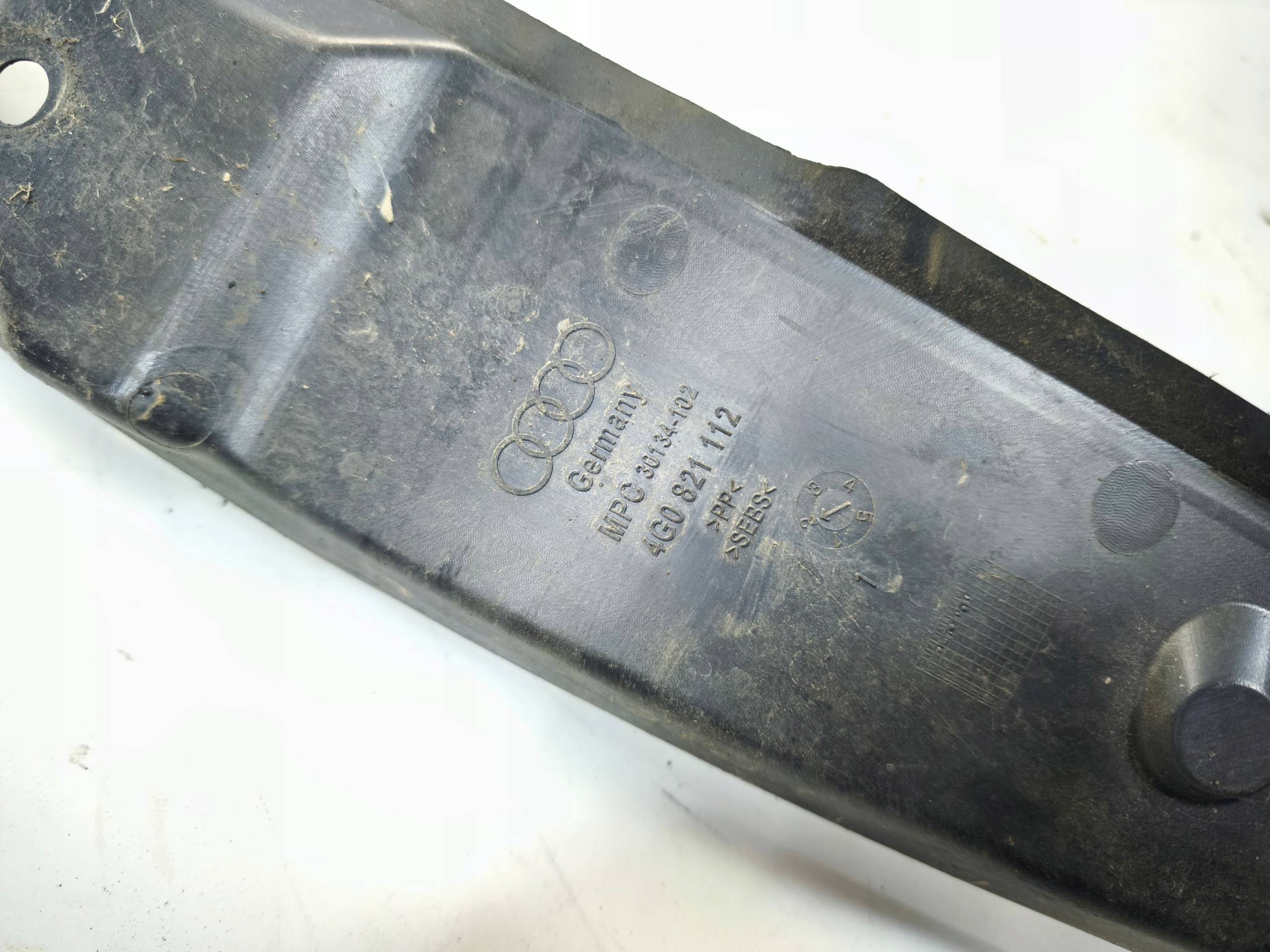 Insonorisation Aile Droit AUDI A6 C7 4G0821112
