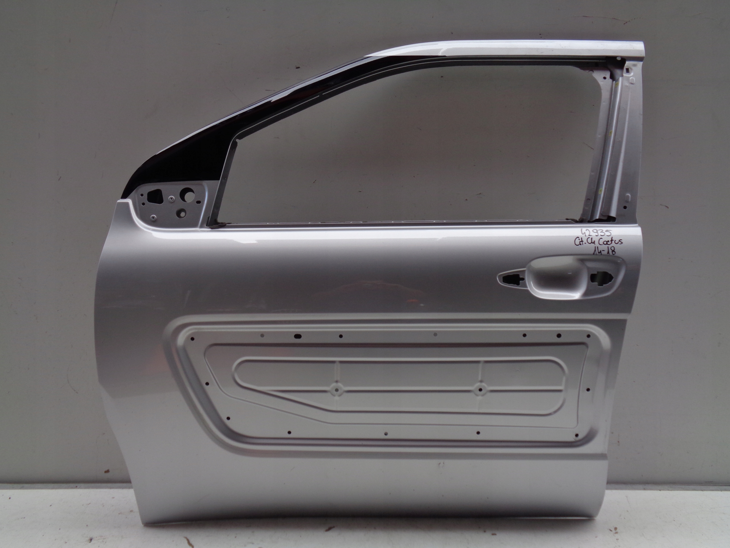 door left front CITROEN C4 CACTUS 14-18 NR 42935