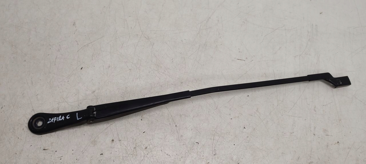 wiper arm left Opel Zafira C 1,6 TB