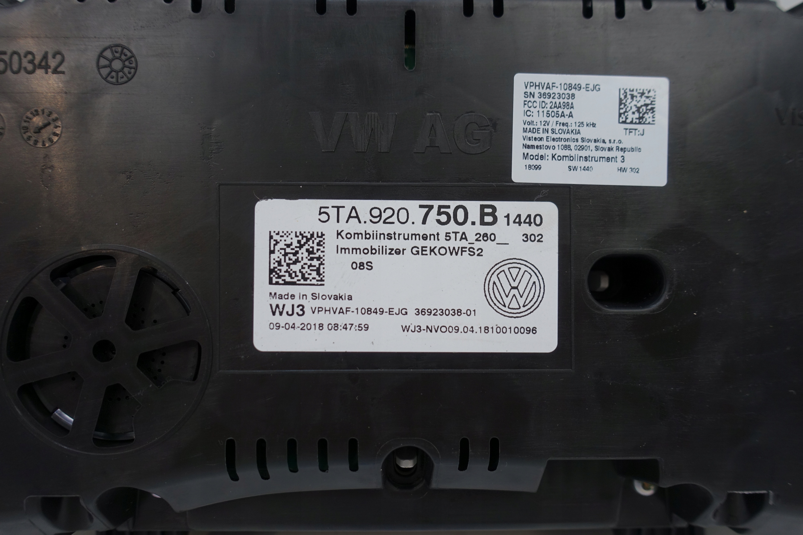 dials dials VW TOURAN III 5T 36084KM 5ta920750b