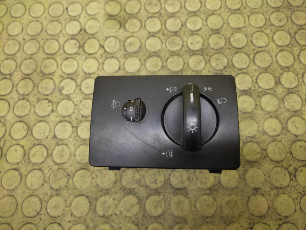 FORD FOCUS MK2 interruttore luci