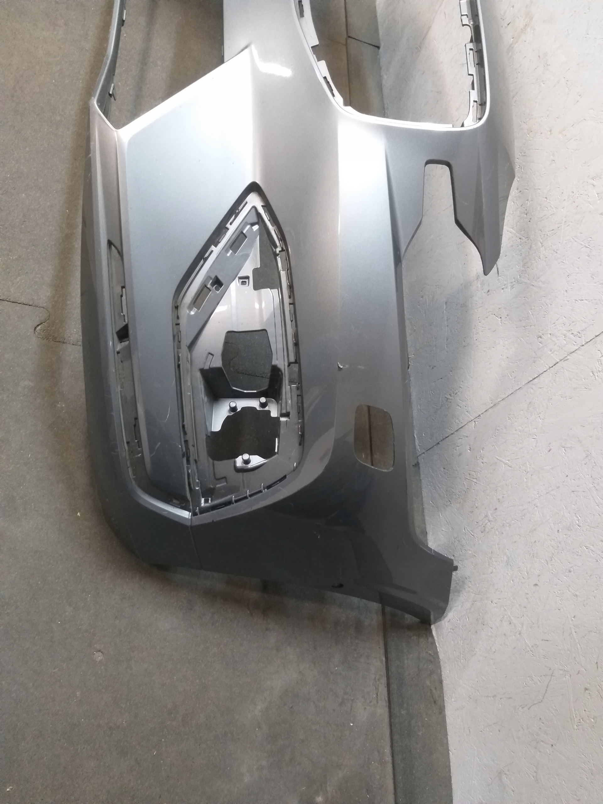 BUMPER FRONT VOLVO V60 S60 18