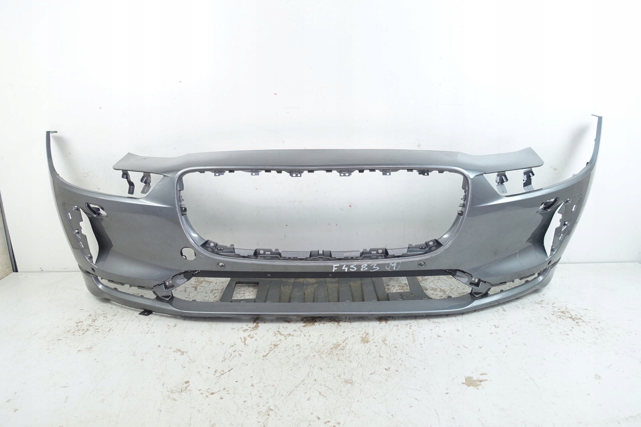 JAGUAR I-PACE 2018- ZDERZAK PRZEDNI PRZÓD J9D3-17F003-A