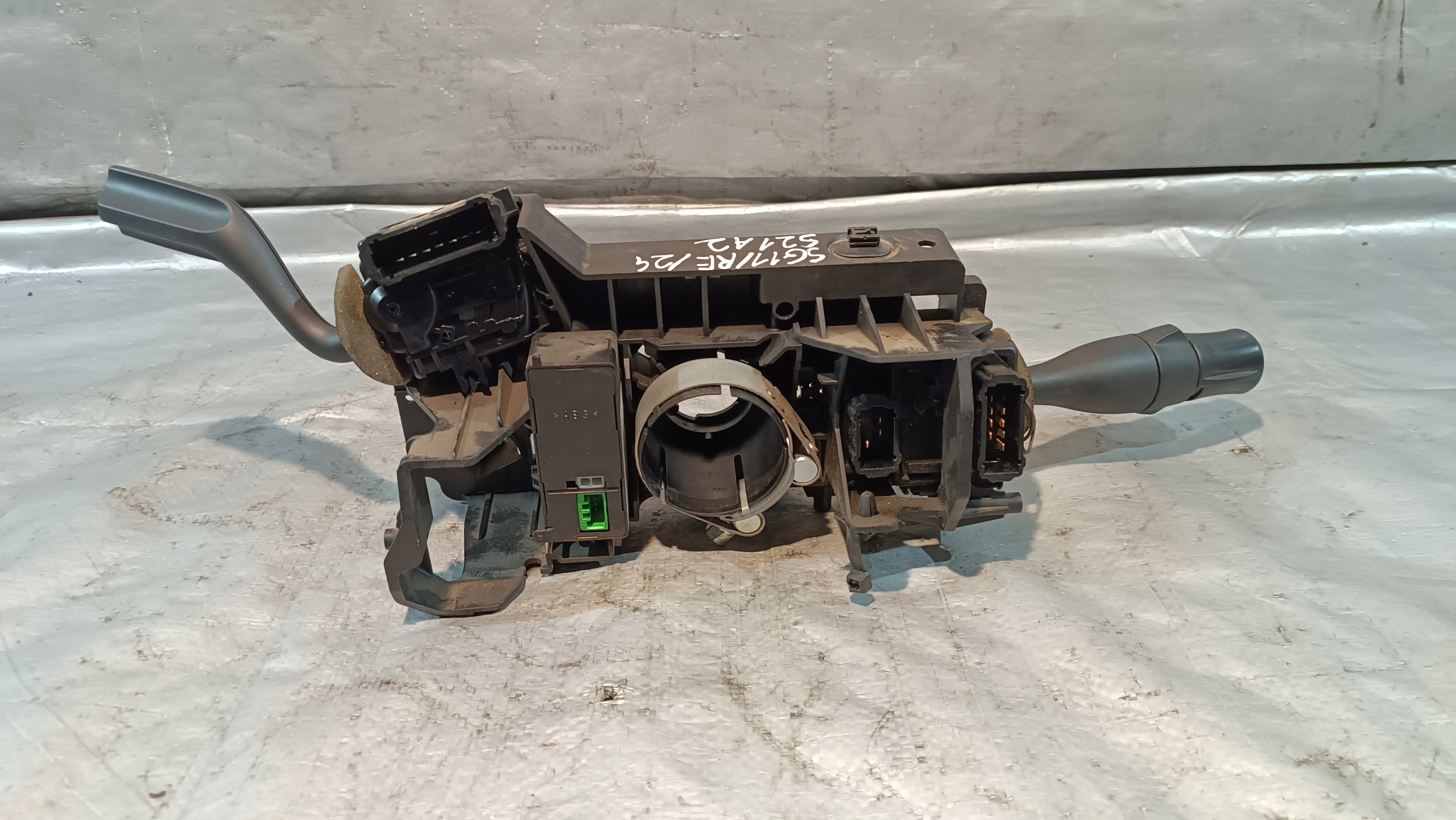 Kombischalter RENAULT PREMIUM E10657322