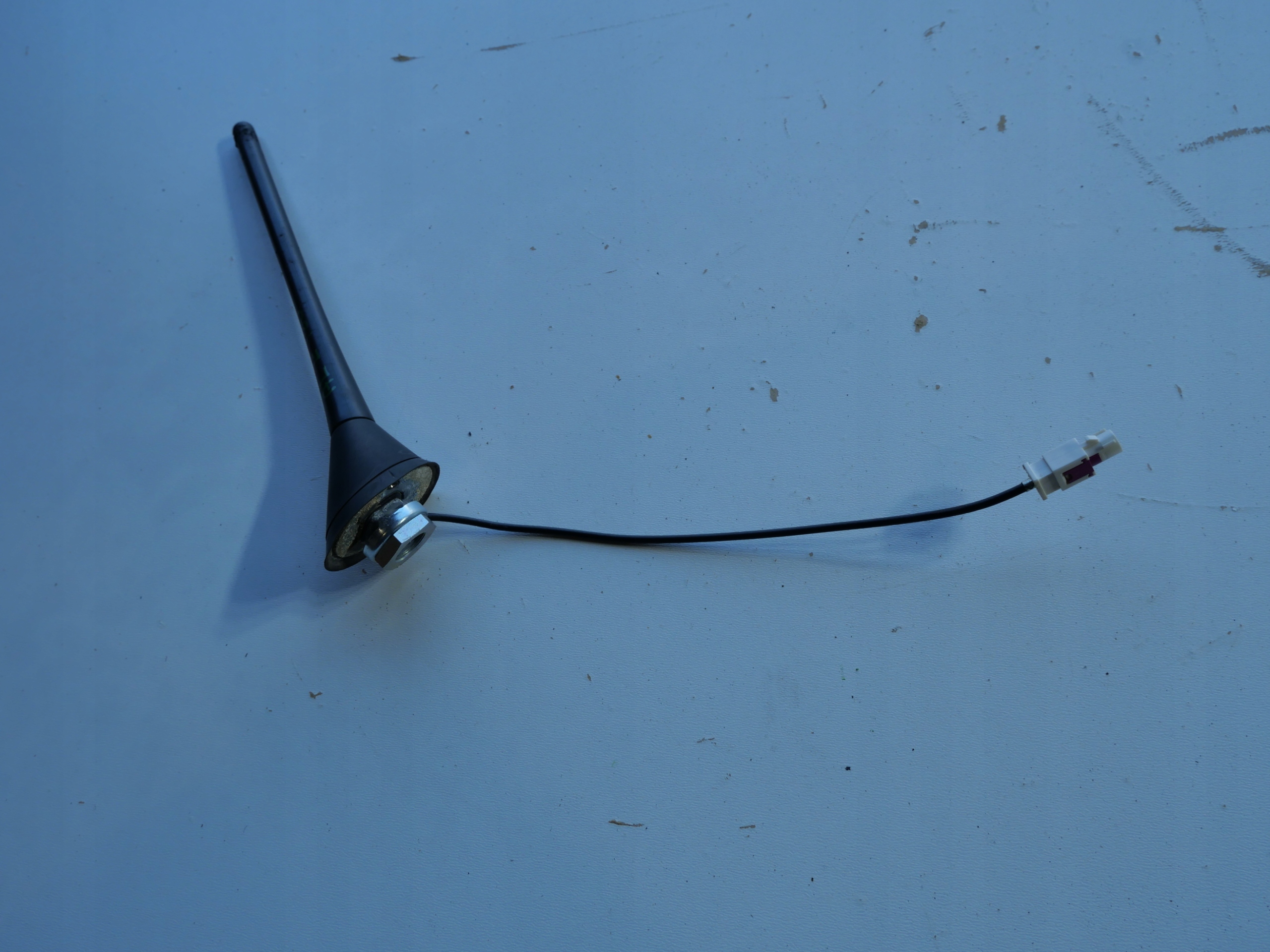 ANTENA dach VW SEAT SKODA