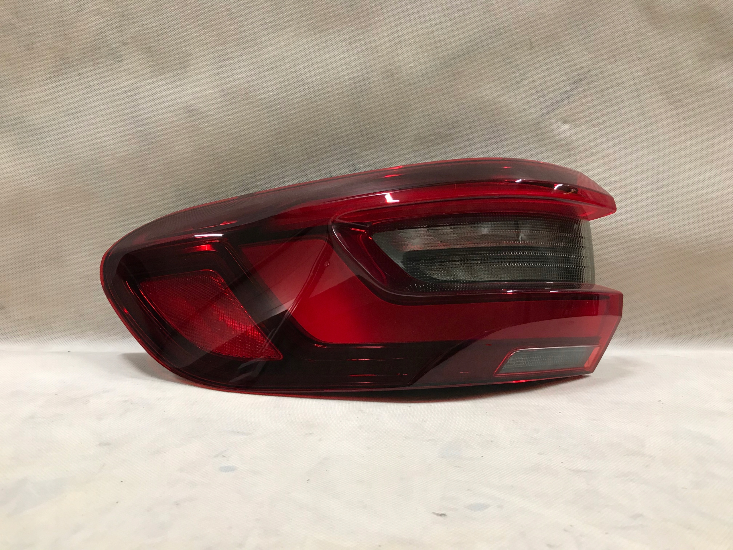 BMW X5 G05 18- фонарь левый led европа