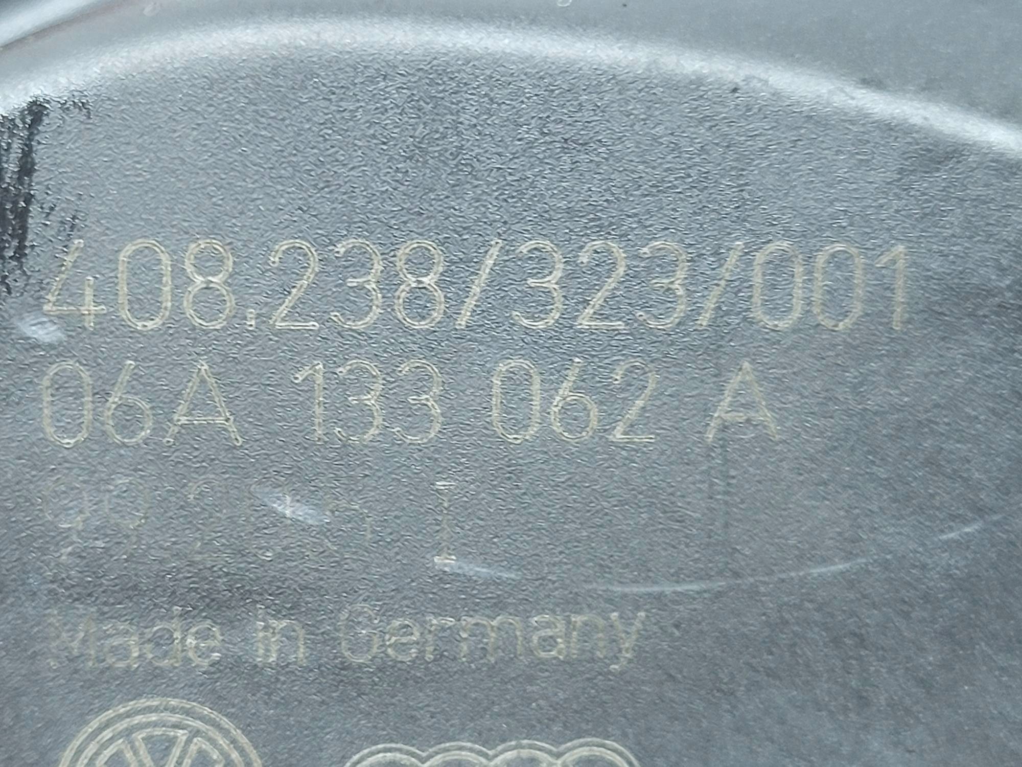 valvola a farfalla Volkswagen Golf IV 1.6 MPI 06A133062A