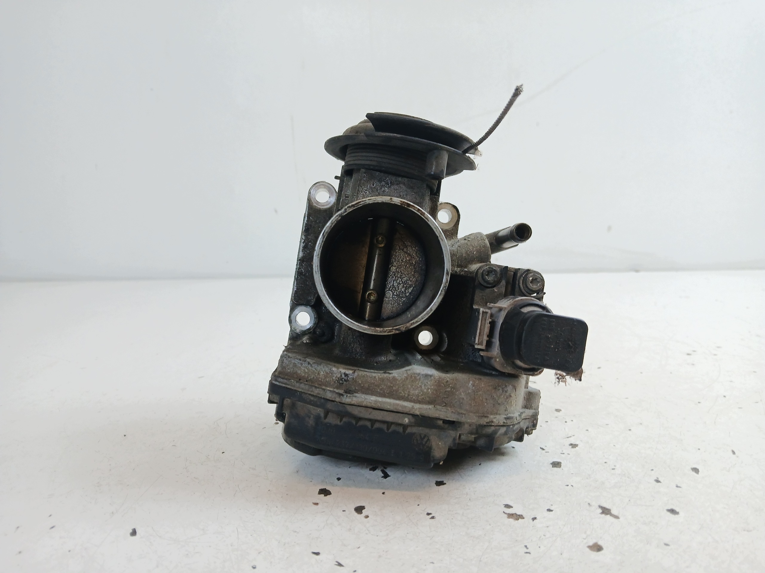 VW GOLF IV POLO III 1.4 valvola a farfalla 030133064F