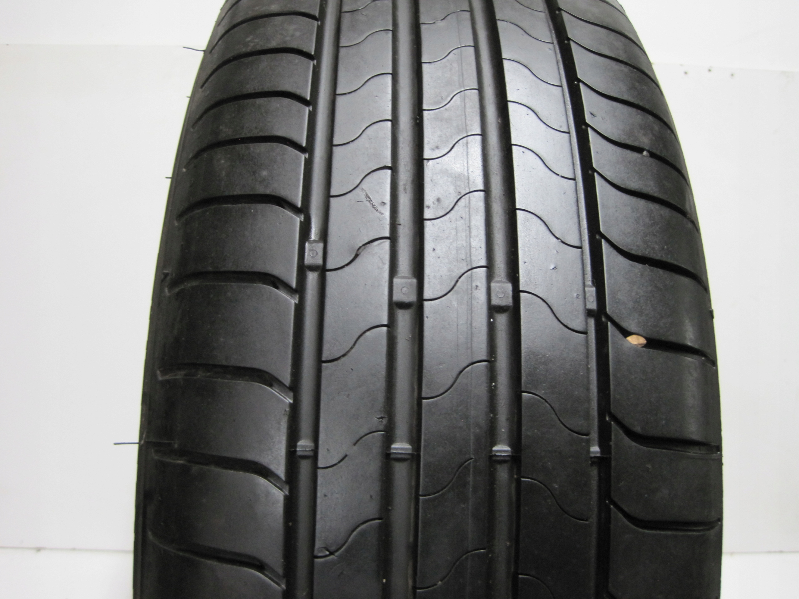 wheels discs tyres TOYOTA COROLLA CROSS R17 23R