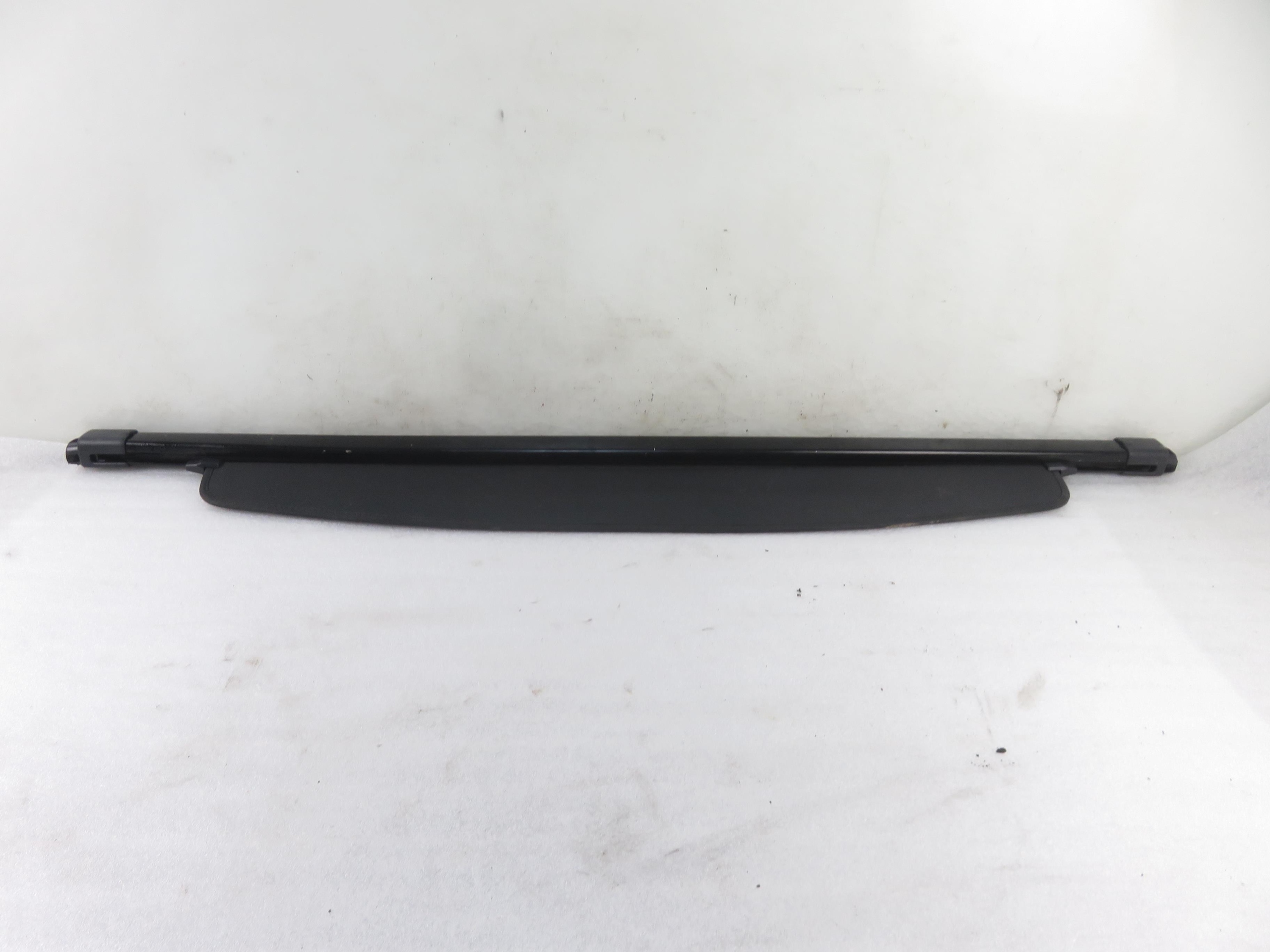 ролета багажника M1026369
