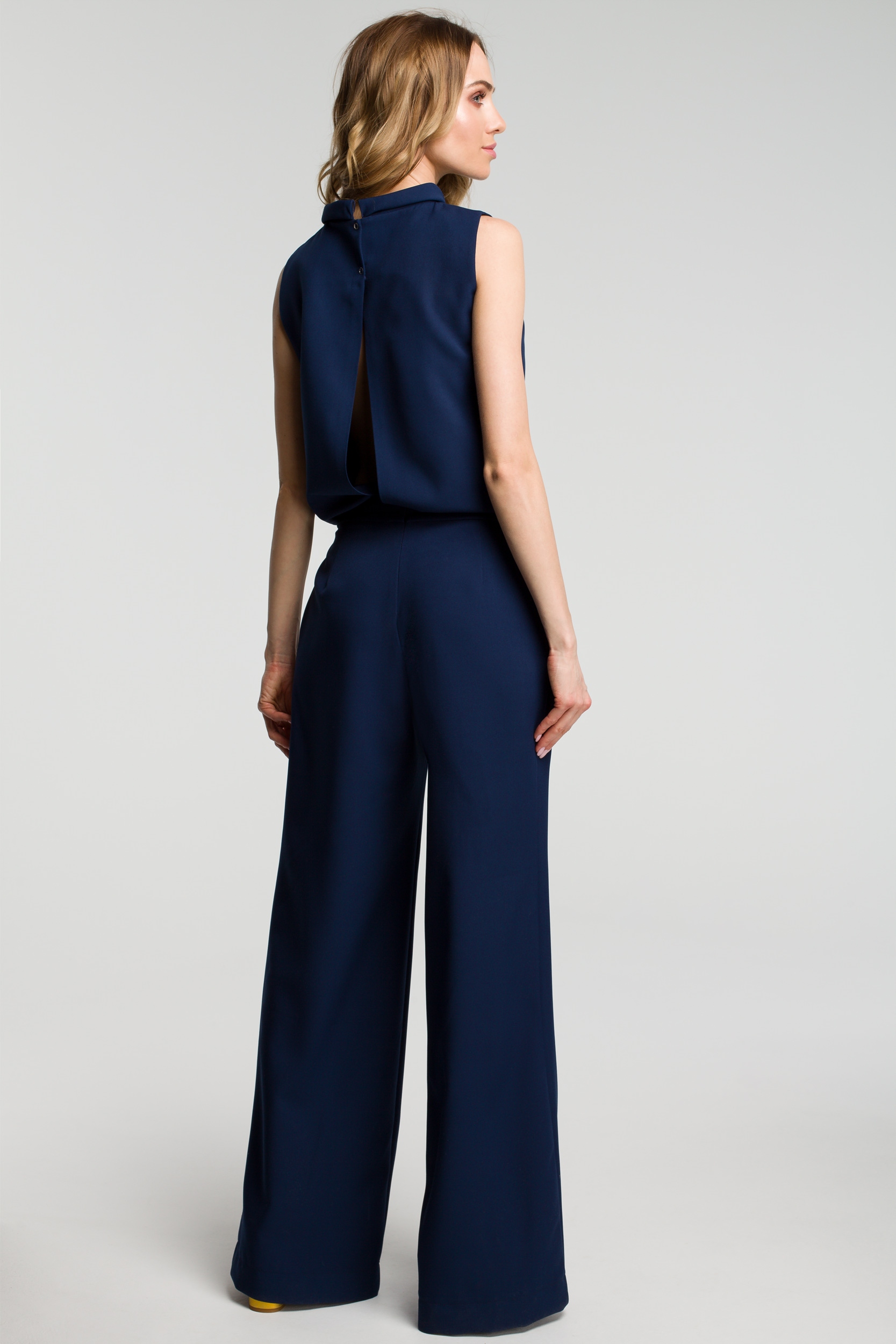 KOBIECY ELEGANCKI DAMSKI KOMBINEZON BEZ RĘKAWÓW LUŹNY LEKKI GRANATOWY 36 S EAN (GTIN) 5903068415340