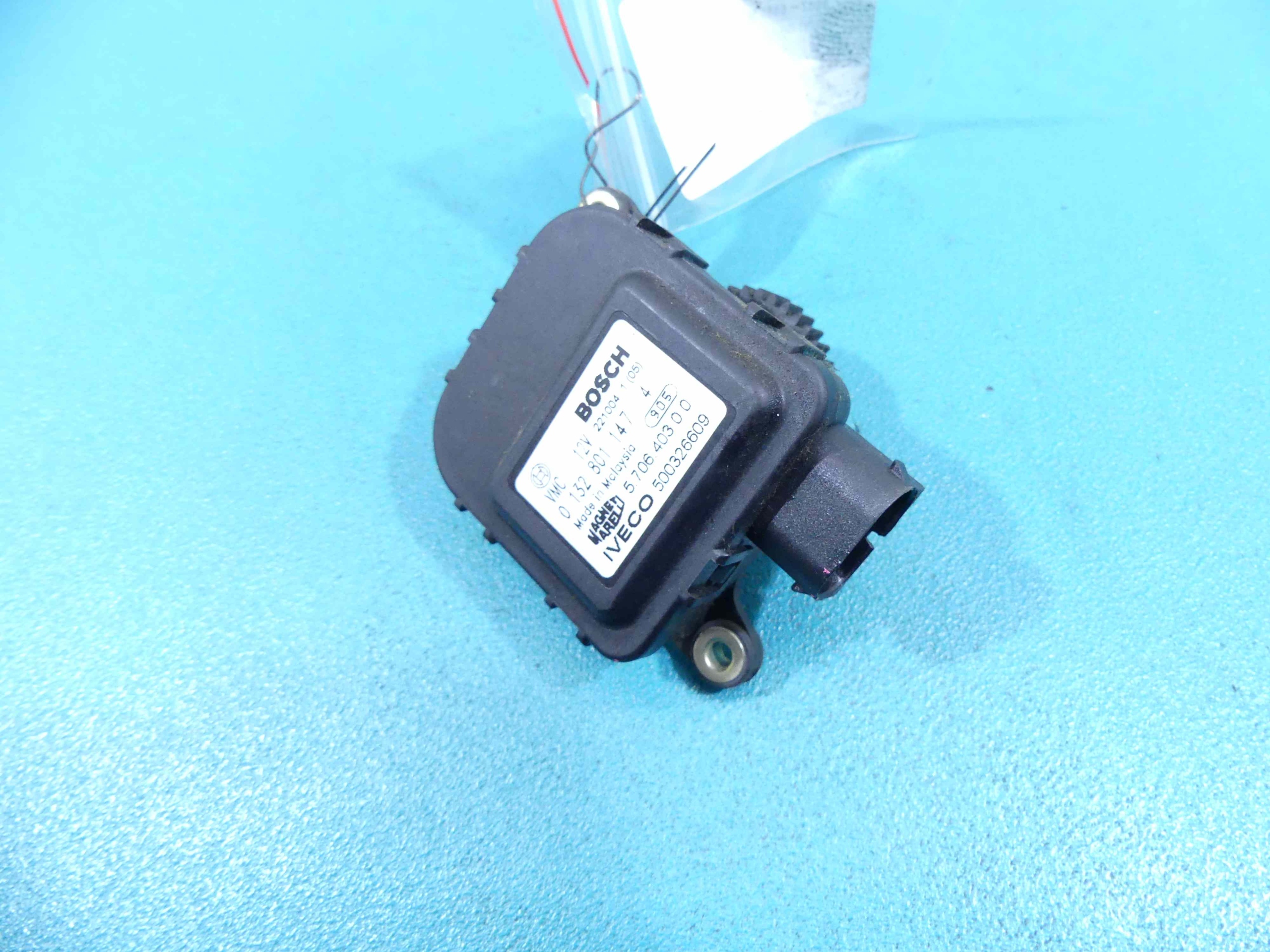 SILNICZEK NAWIEWU KLAP IVECO DAILY III 99 06