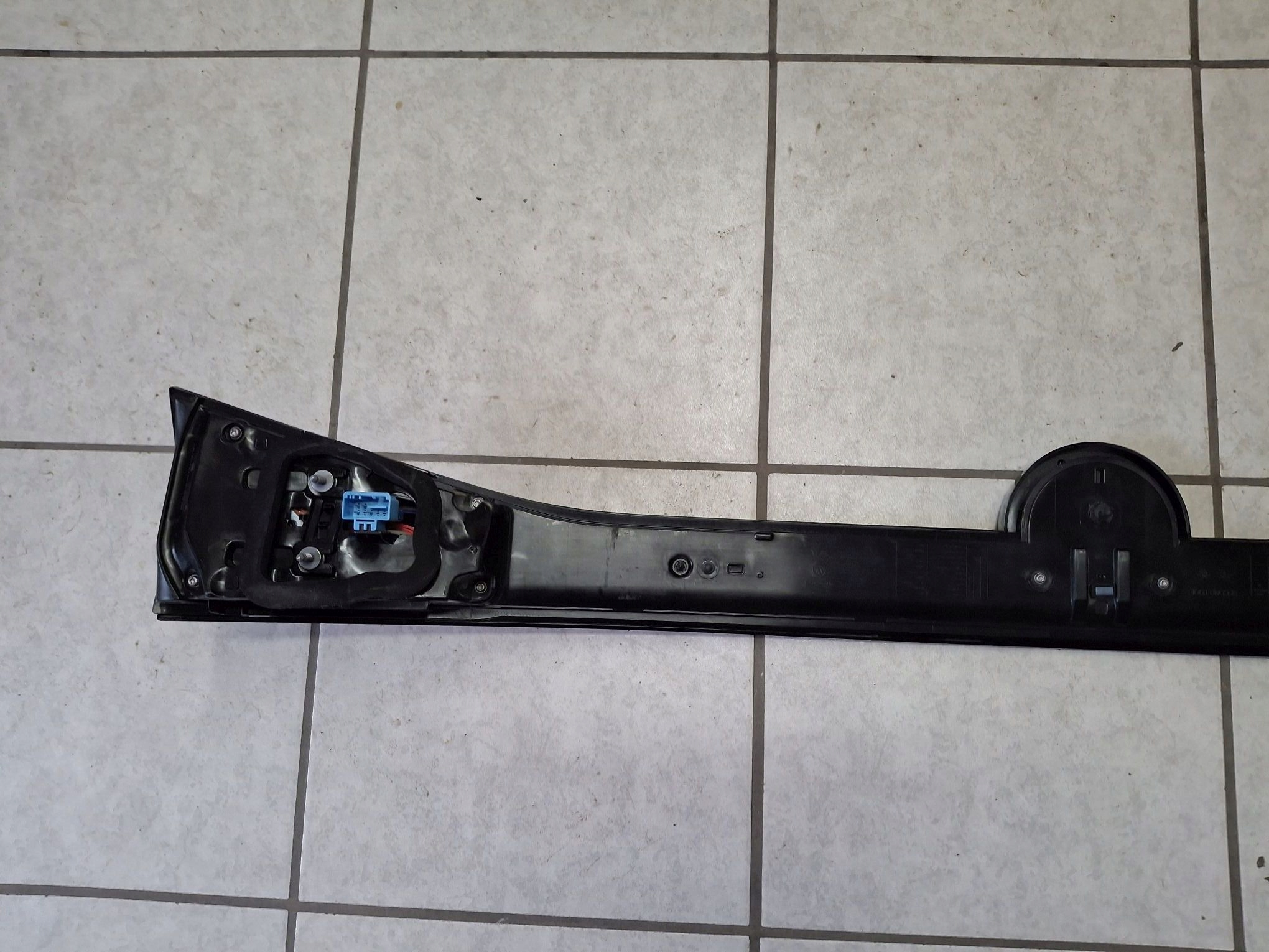 light rear for the bonnet LED cap VW ID4 ID.4 2020R->
