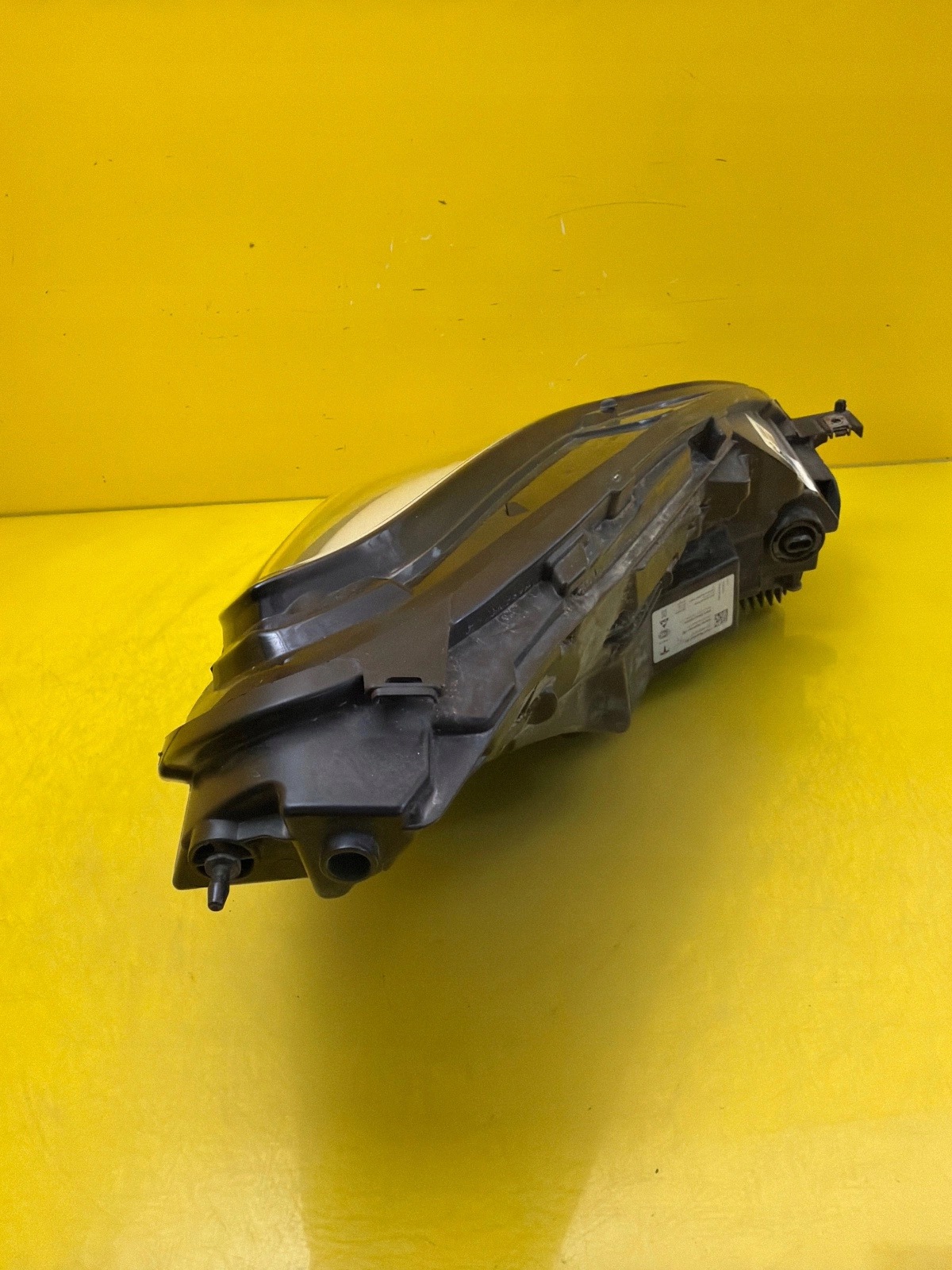 light left front Tesla Model 3 Y Lift Full Led 1514952-00-D