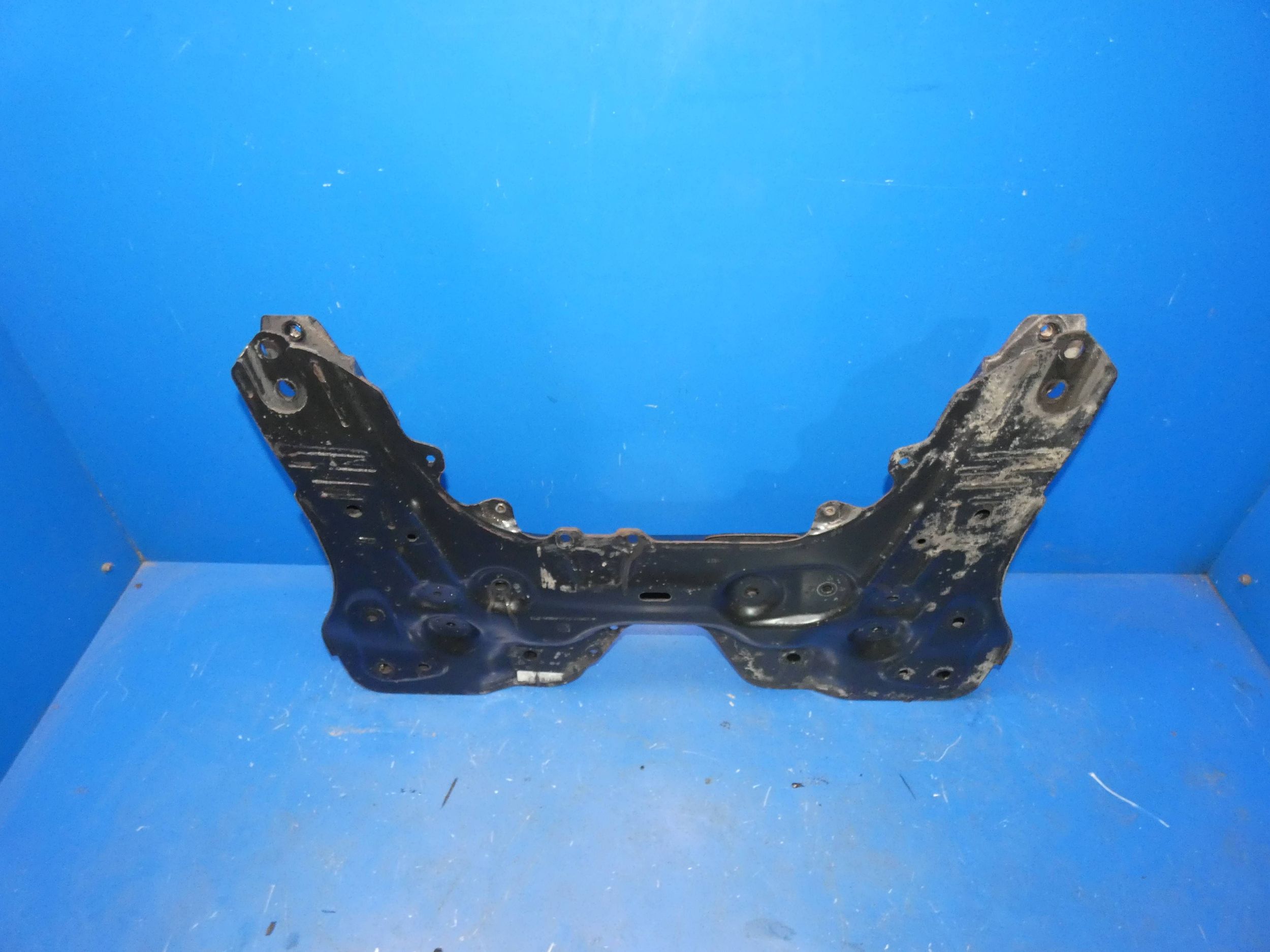 FIAT 500X 500 X axle beam sider subframe springing of the engine front