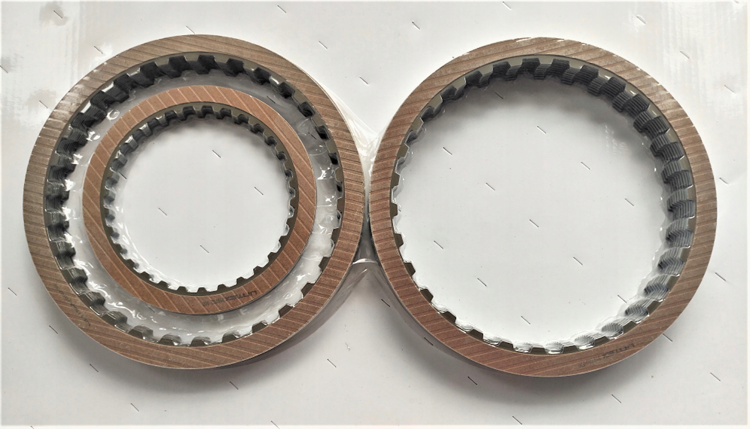 AC000051 - КОМПЛЕКТ ФРИКЦІЙНИХ ДИСКІВ ZF 6HP26 / 6HP28 BMW