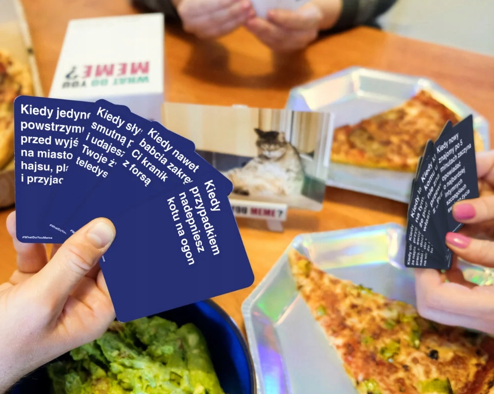 GRA NA IMPREZĘ WHAT DO YOU MEME? MIŁOŚNICY MEMÓW Nazwa What Do You Meme?