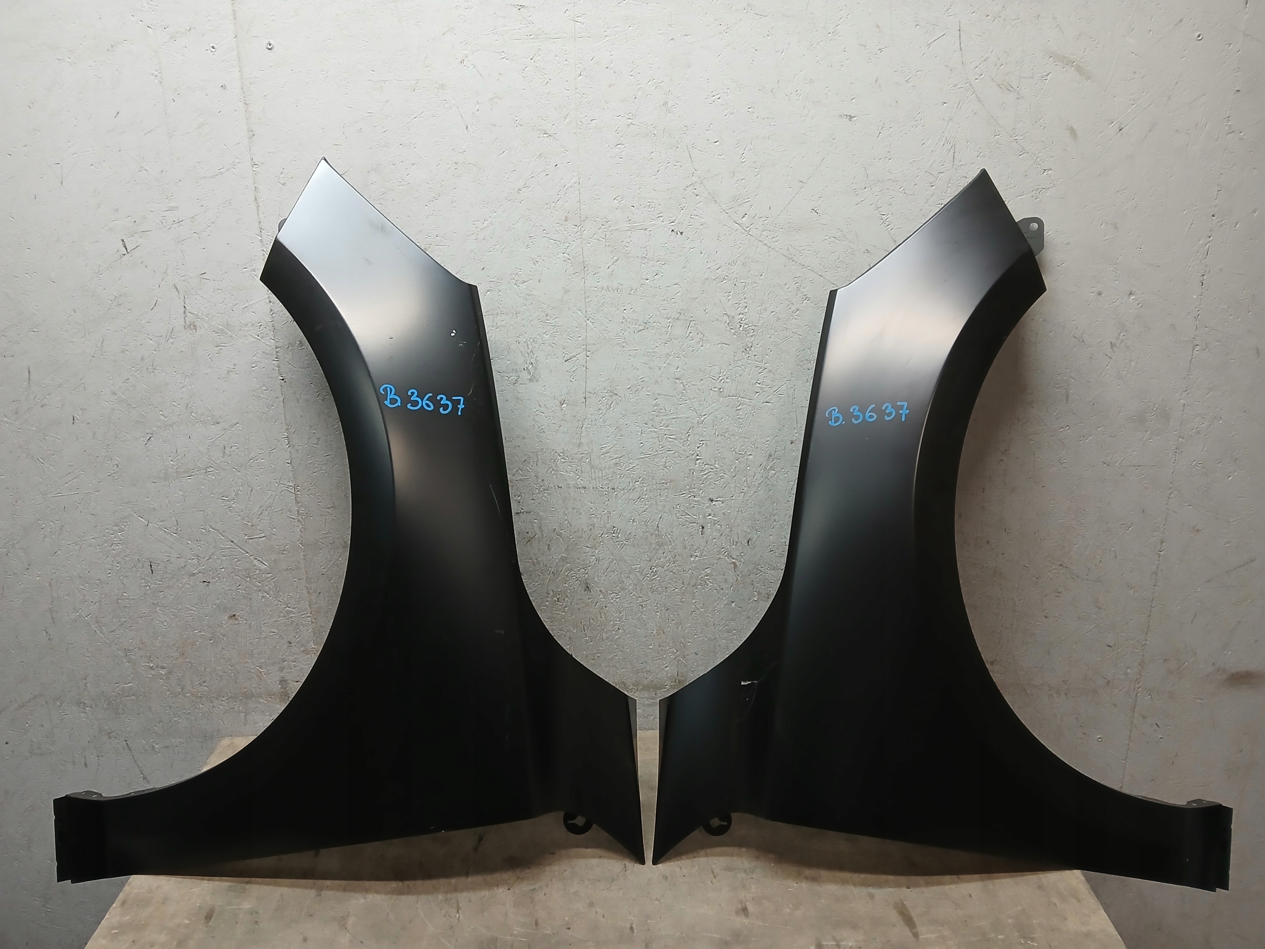 Kotflügel vorne links oder rechts FORD FOCUS MK4 neu Original