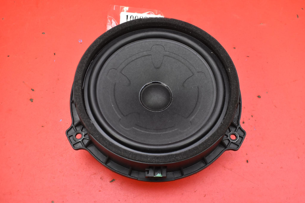 speaker left front KIA EV6 21