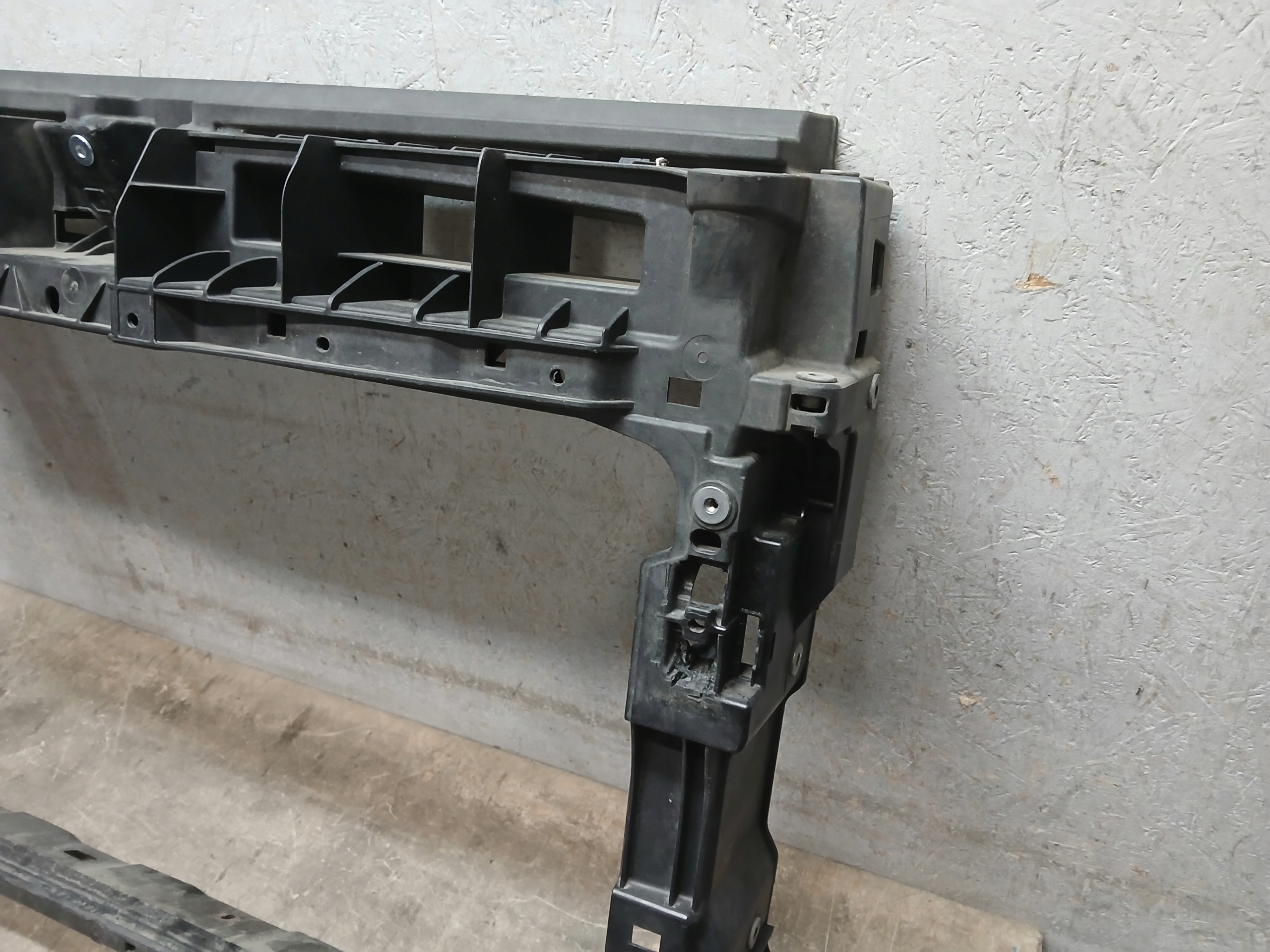 support panel for radiators VW TIGUAN II 2 5NA 15- 5NA805594G