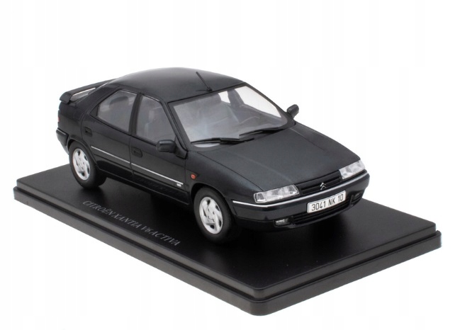 Citroen Activa V6 1:24 Hachette