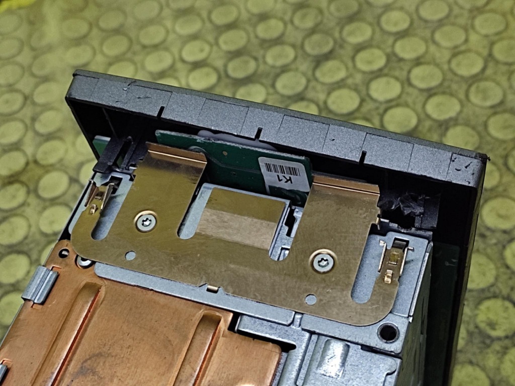 OPEL VECTRA C RADIO 13270679