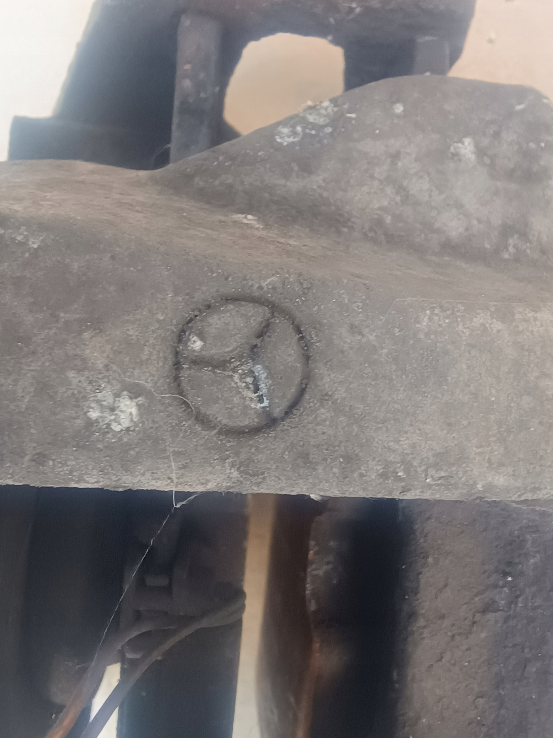 caliper brake rear part left right MERCEDES W211