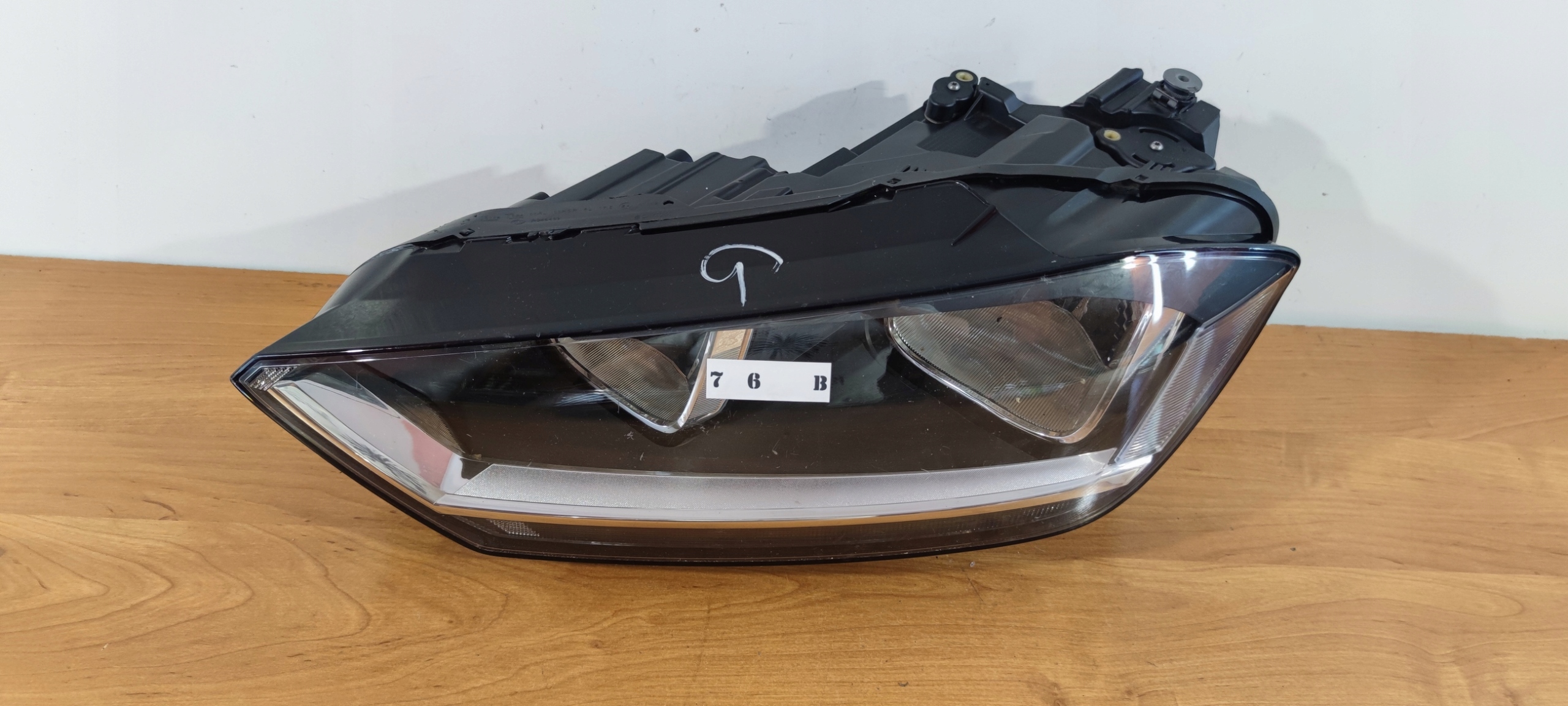 GOLF SPORTSVAN left light front REFLEKTOR ZWYKLY
