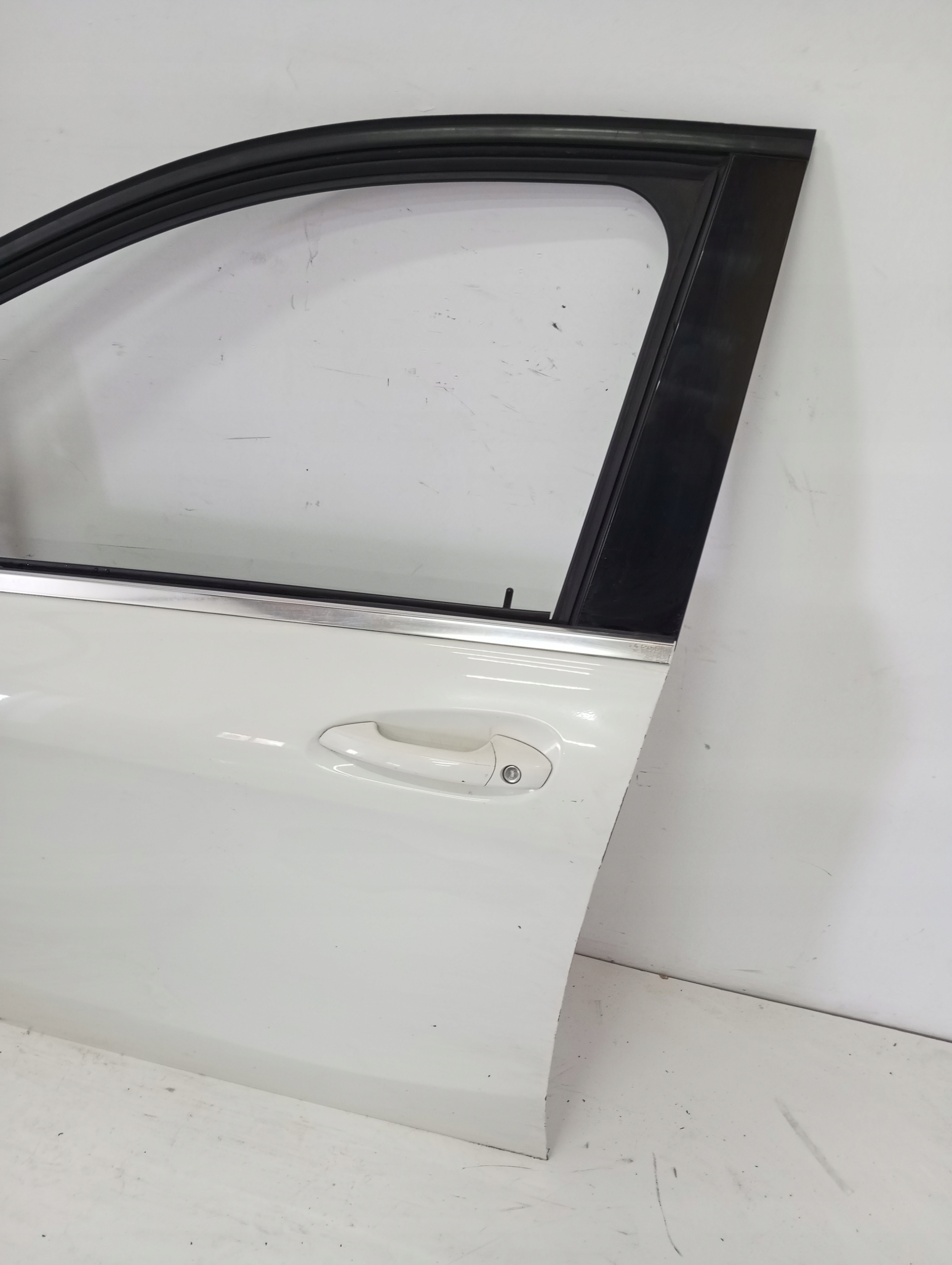 door left front MERCEDES B KLASA 246 14R