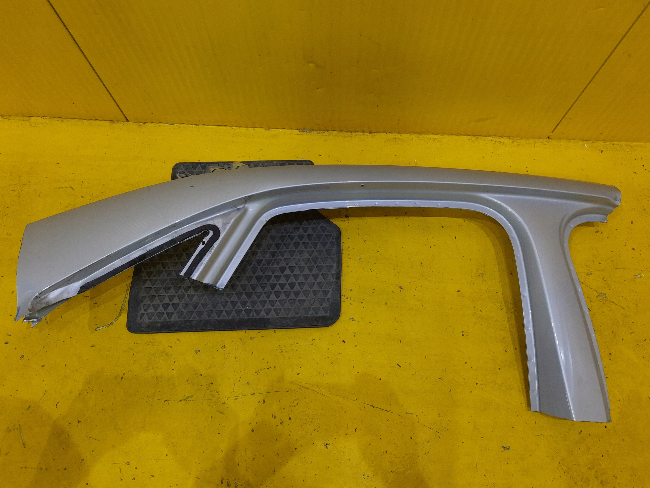 AUDI A3 8V SEDAN SLUPEK DACHOWY TYL PRAWY LX7Q