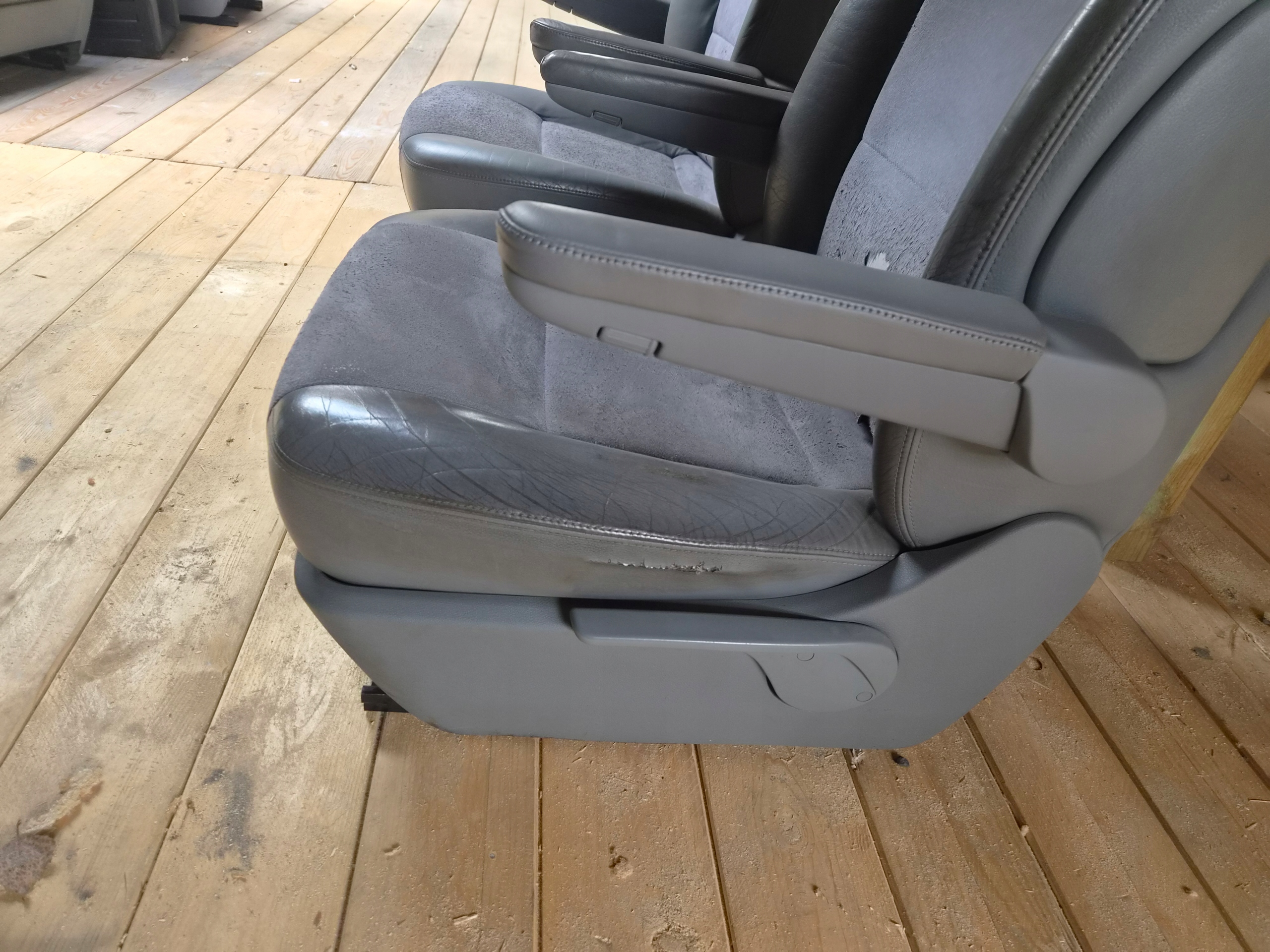 VW T5 T6 KOMPLET seats PRZEDNICH PASAZER KIEROWCA front leather/ alkaline