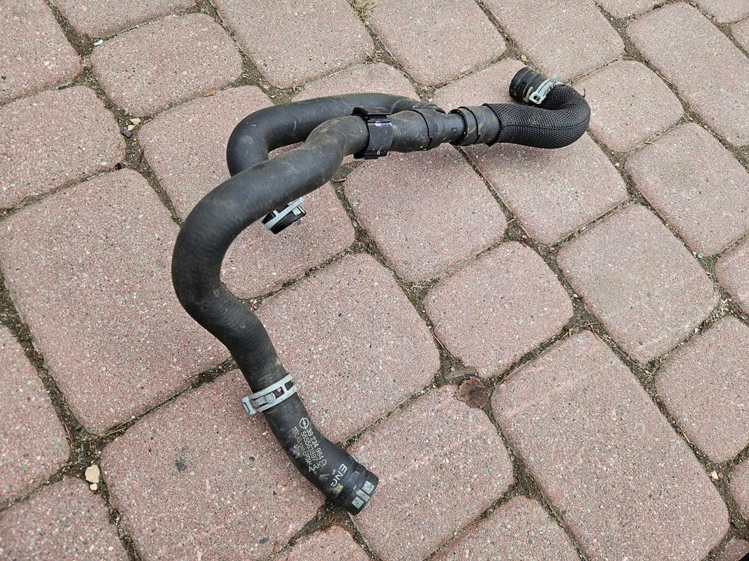 prijenos cijev crijevo vode 1.5D Opel Astra K 39224964