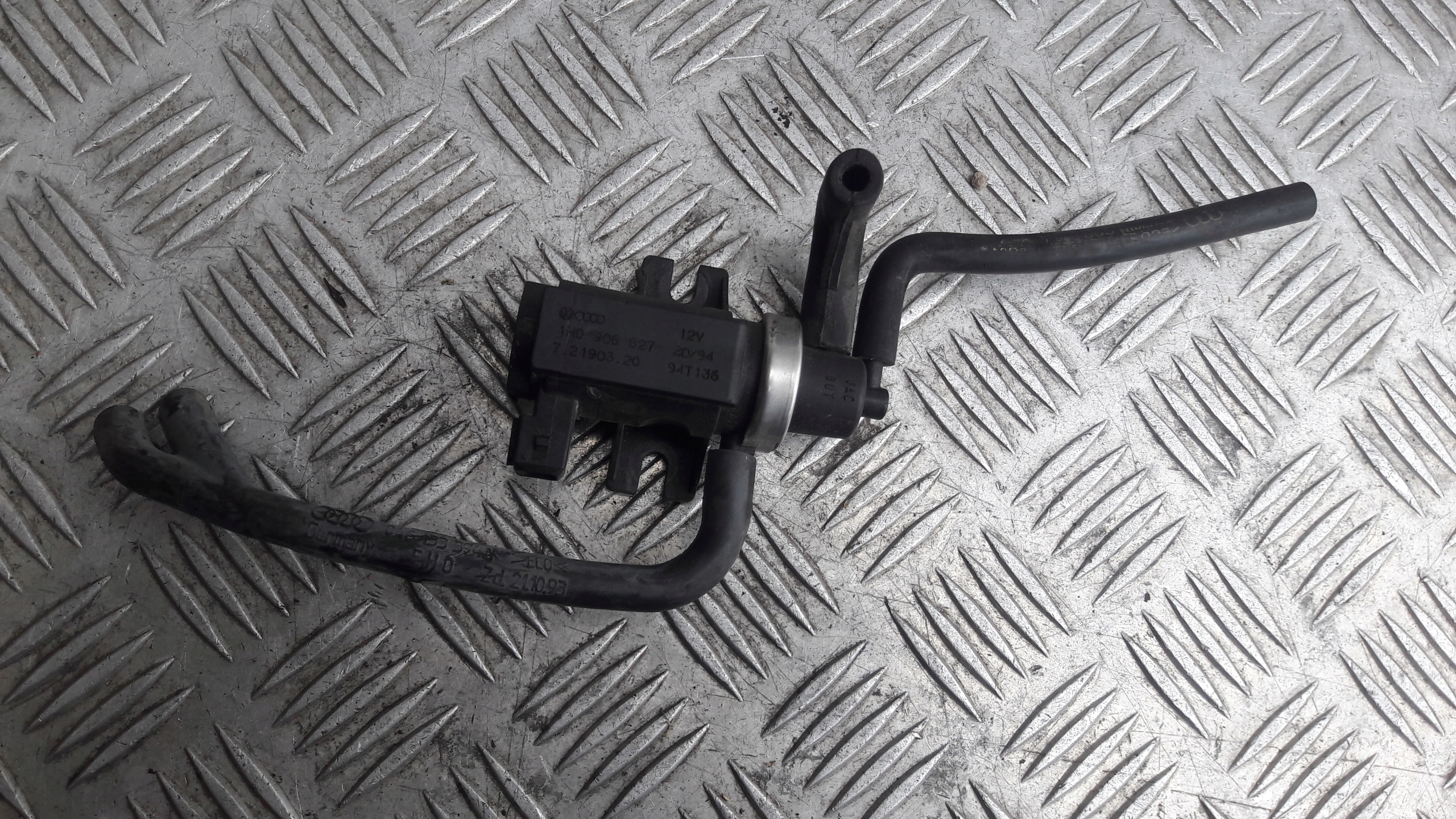 VW PASSAT AUDI ELEKTRO Sensor 1H0906527