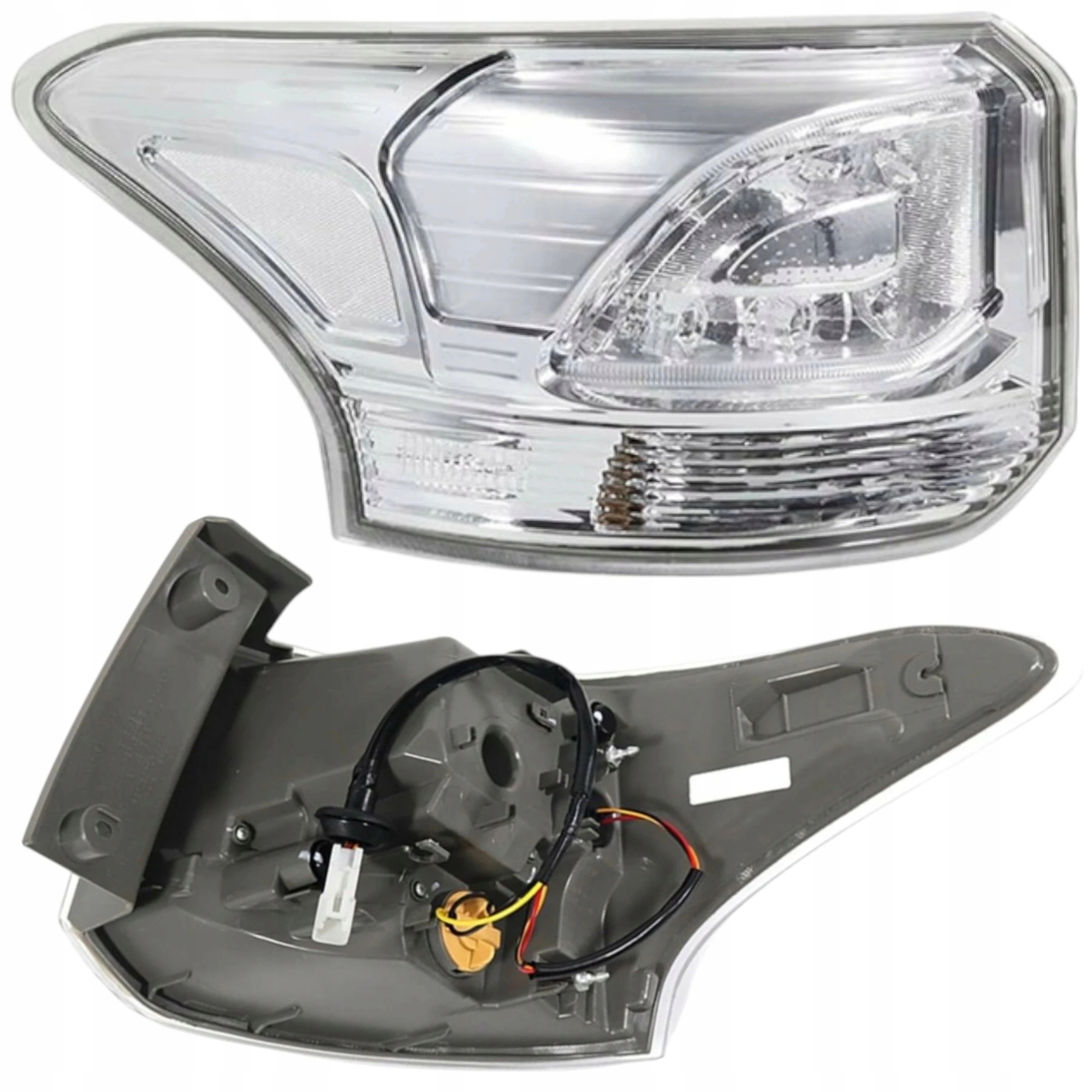 Levá Led Zadní Lampa S Žárovkovou Lištou 8330A789 Mitsubishi Outlander 2013-