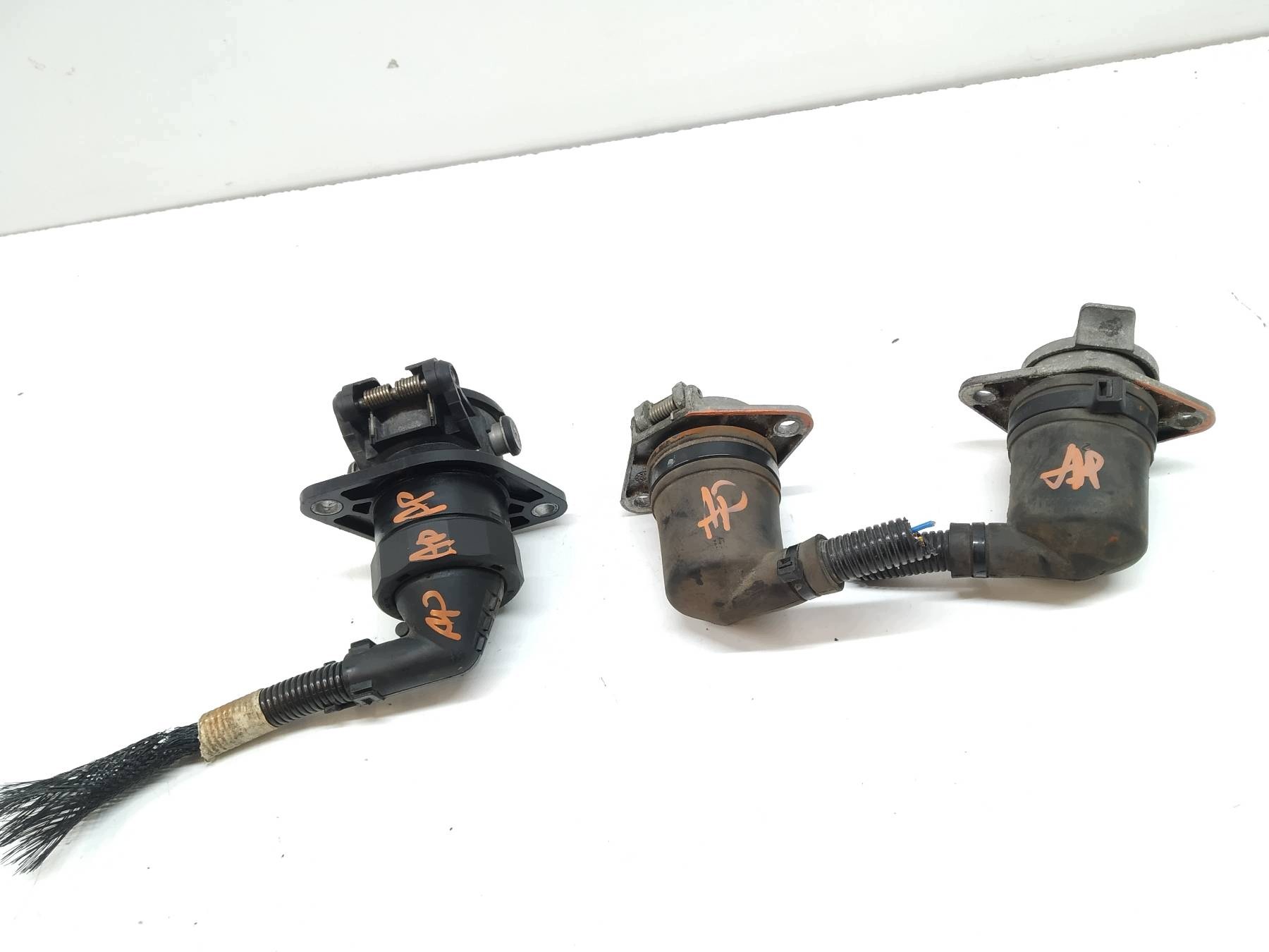 WTYCZKA ZLACZE KOSTKA GNIAZDA DAF DAF XF (2012-2016) 106 Euro 6 440 FT