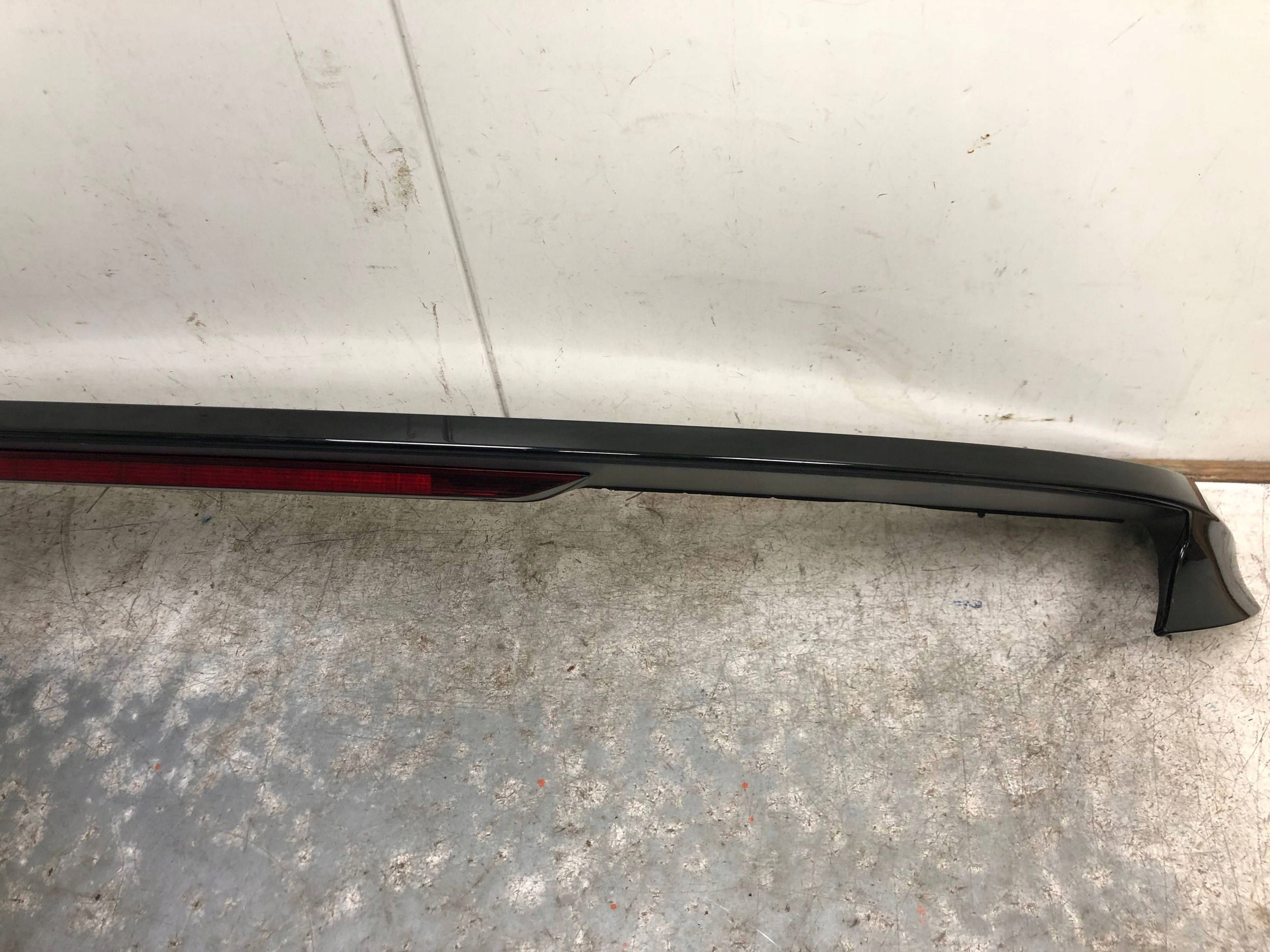 spoiler LOTKA bonnet AUDI Q4 E-TRON 89E827933