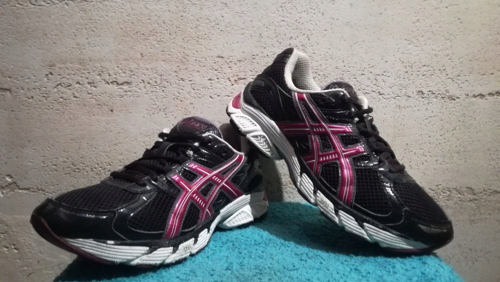 Asics gel stratus 4 2025