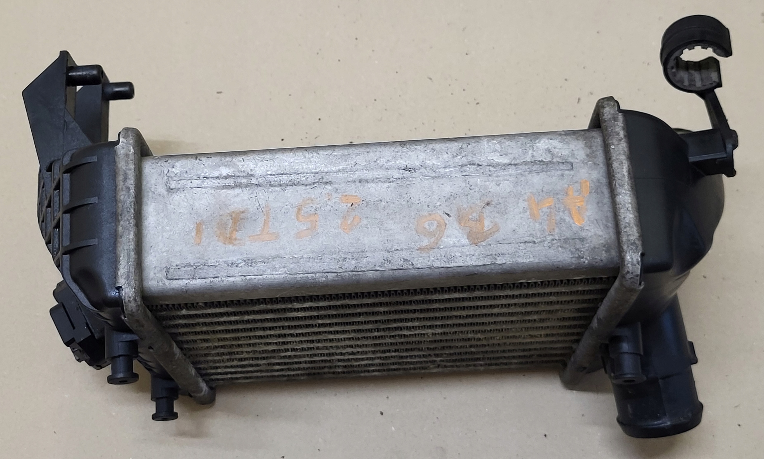 Kühler INTERCOOLER luft Sensor AUDI A4 B6 B7 8E 2.5 TDI OE