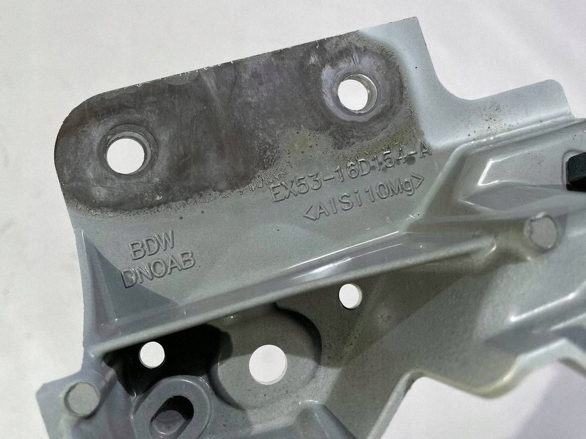 support panel for radiators pillar front Jaguar F-Type X152 2013