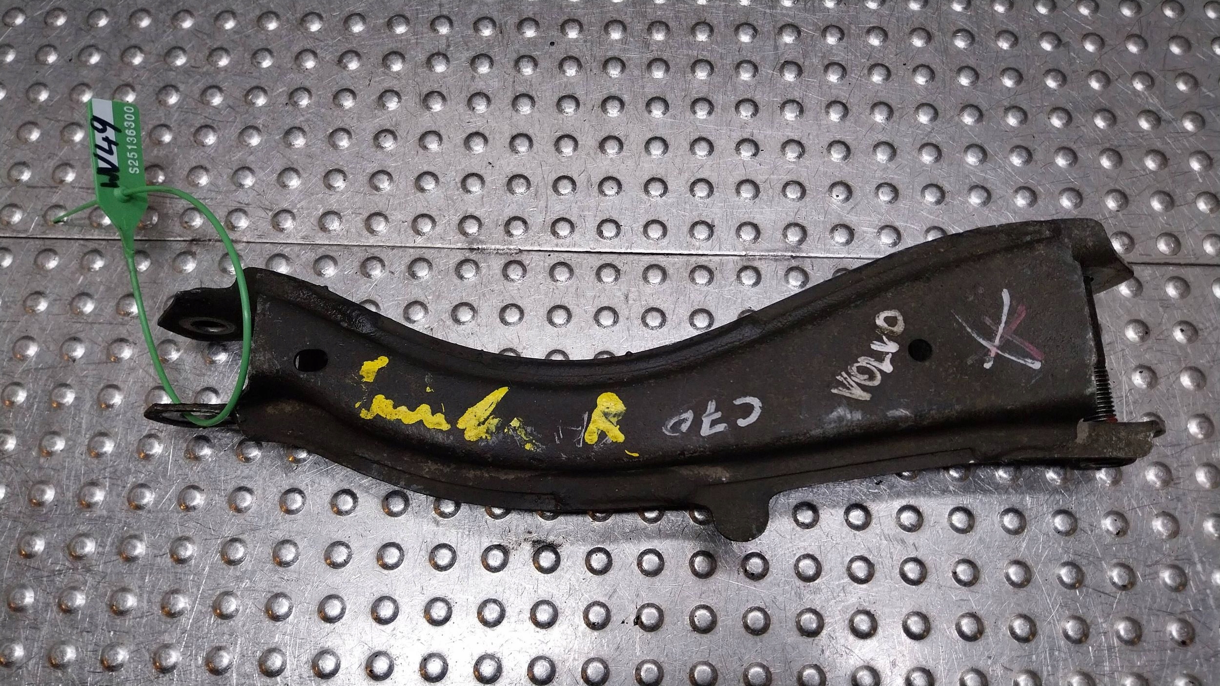 Querlenker rechts heck 8664143 VOLVO S60 und