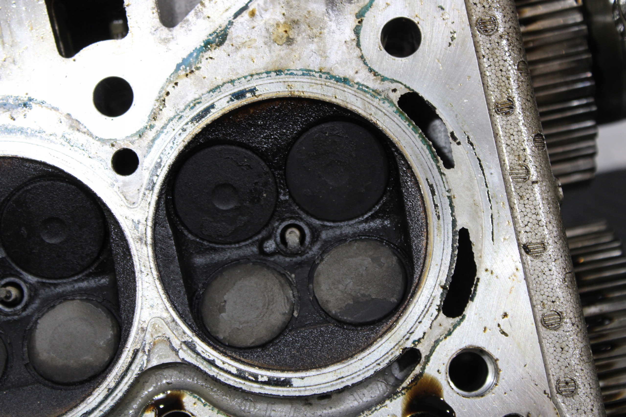 hlava ventily vačky 9671871510 CITROEN C3 III 3